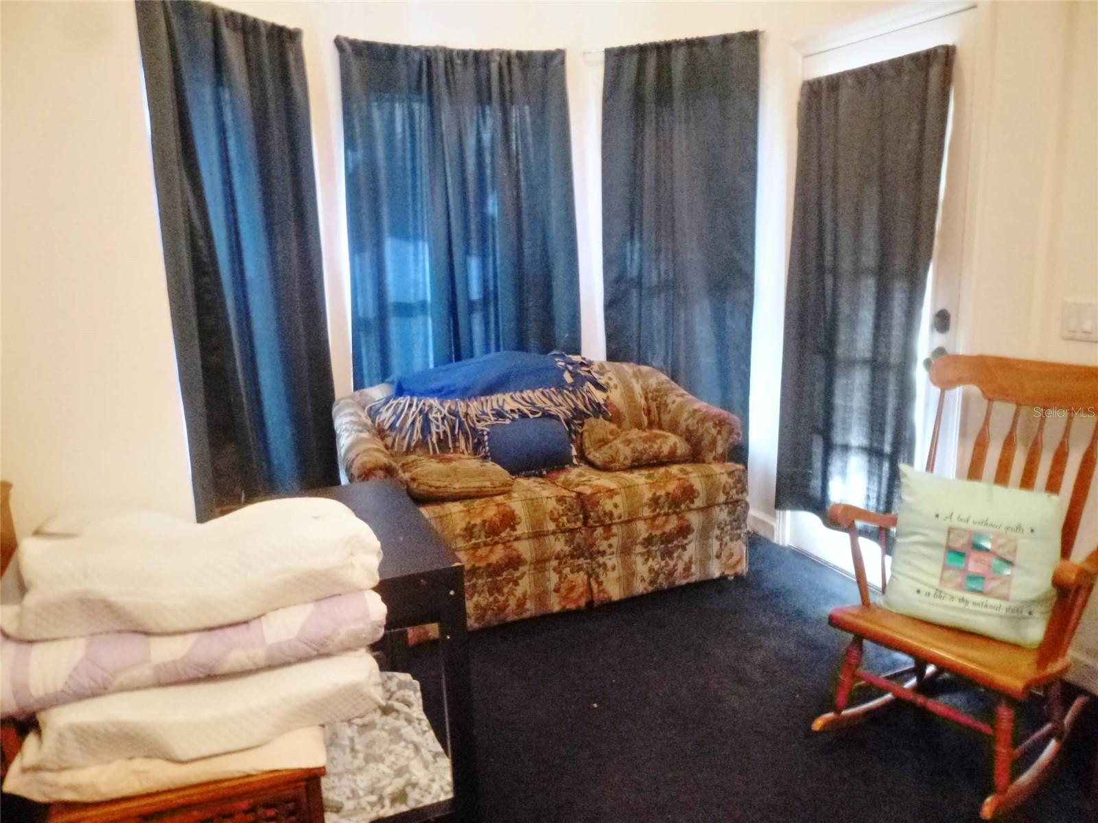 Image 34 of 52 For 121 Deer Road