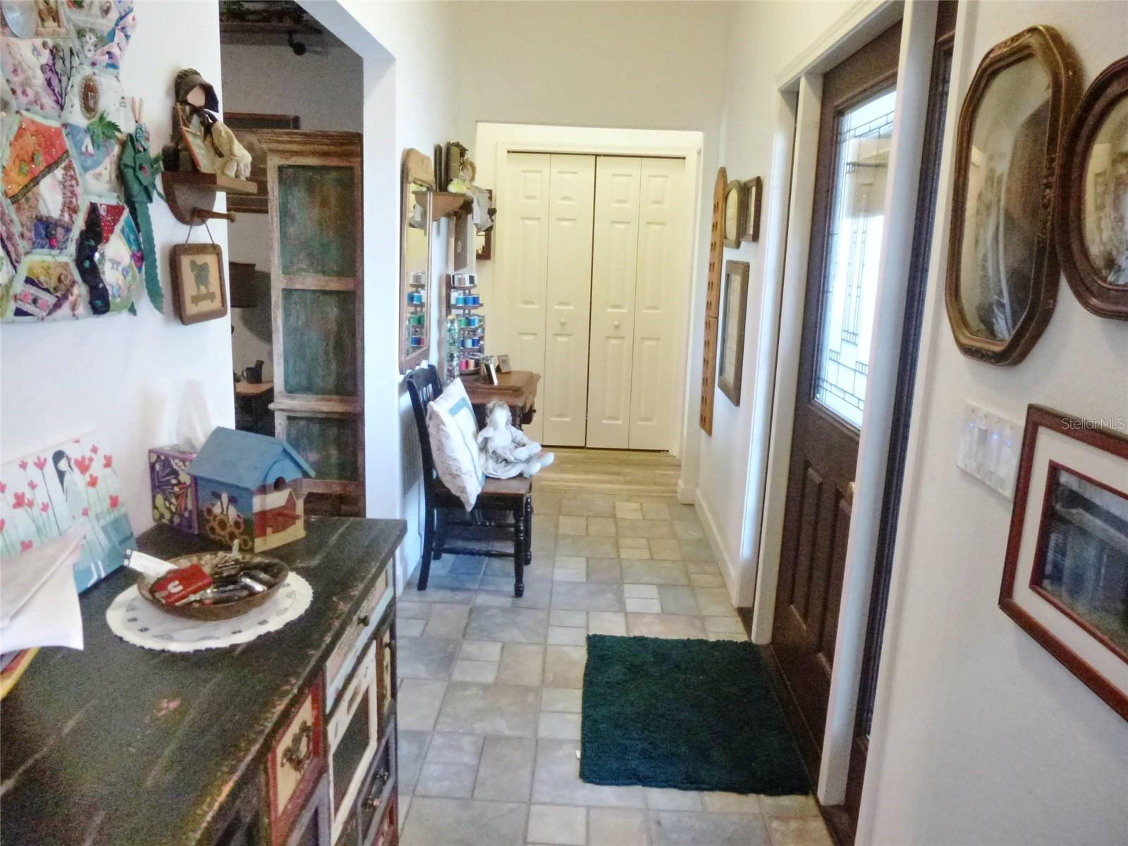 Image 6 of 52 For 121 Deer Road