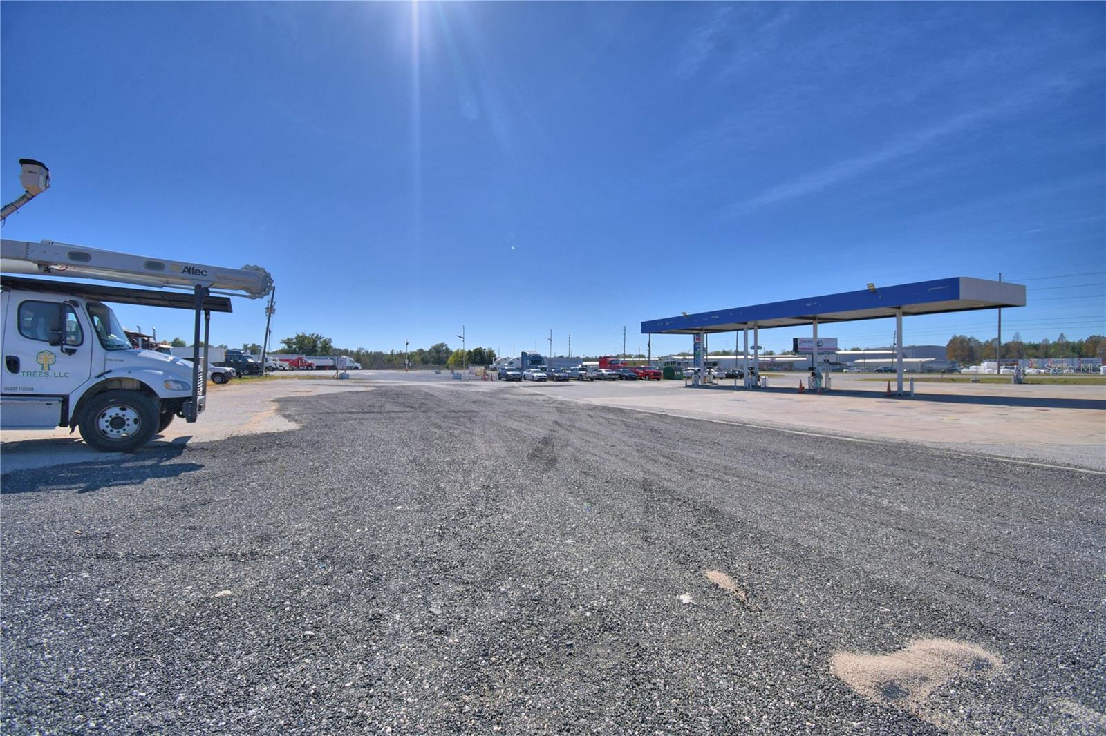 Image 12 of 43 For 16311 Hwy 27