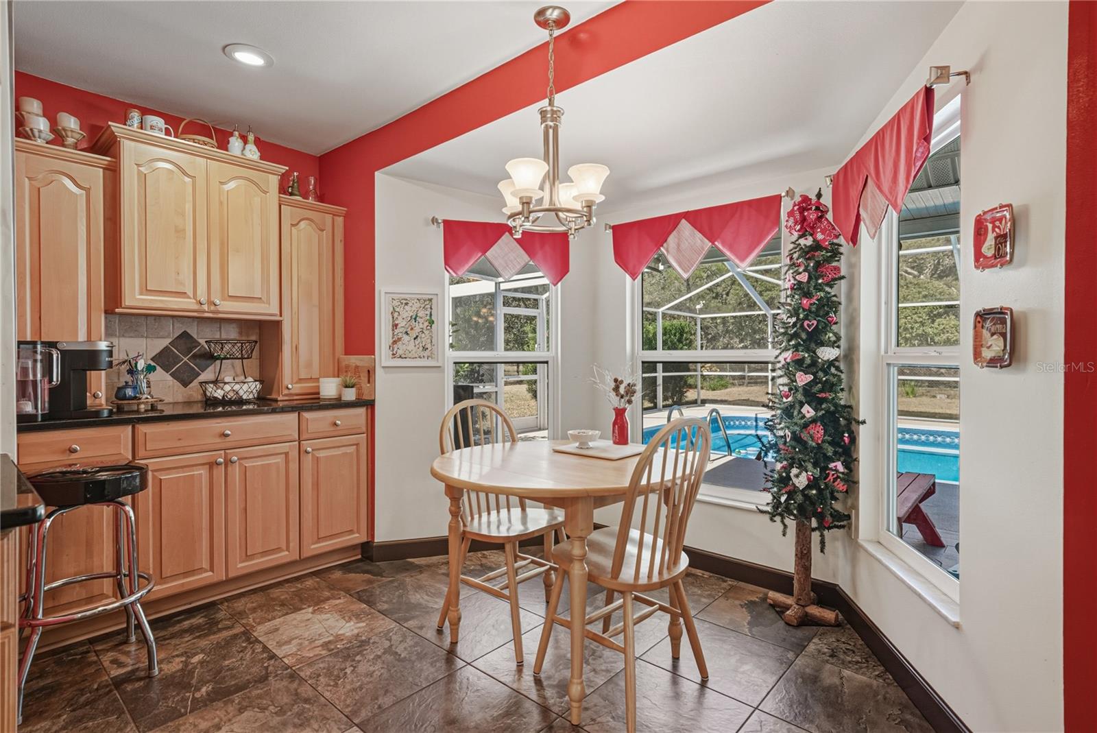 Image 17 of 60 For 3652 Hurlbut Circle