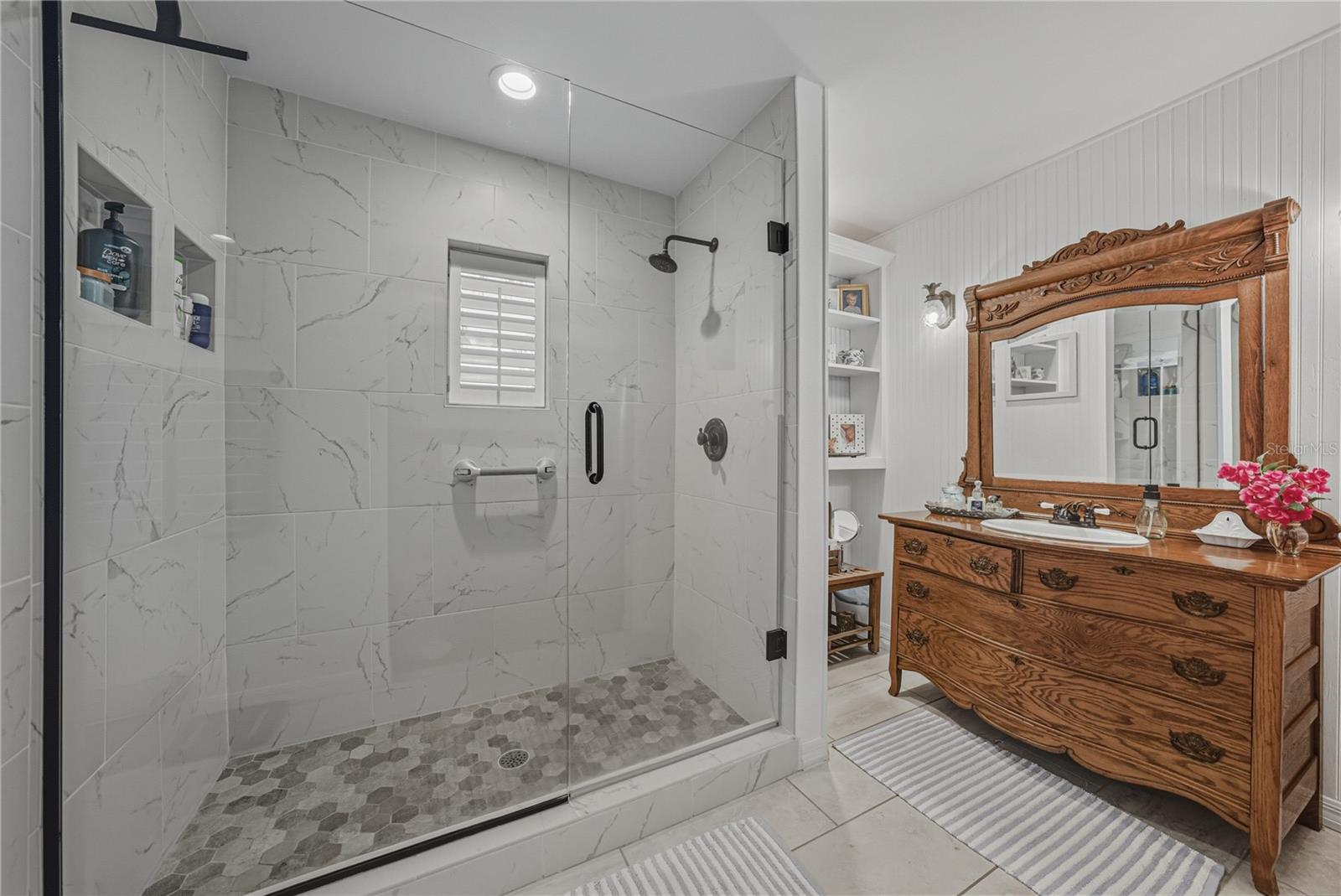 Image 23 of 60 For 3652 Hurlbut Circle