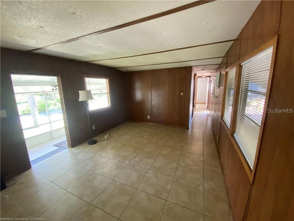 Image 6 of 15 For 1526 Fort Meade Road