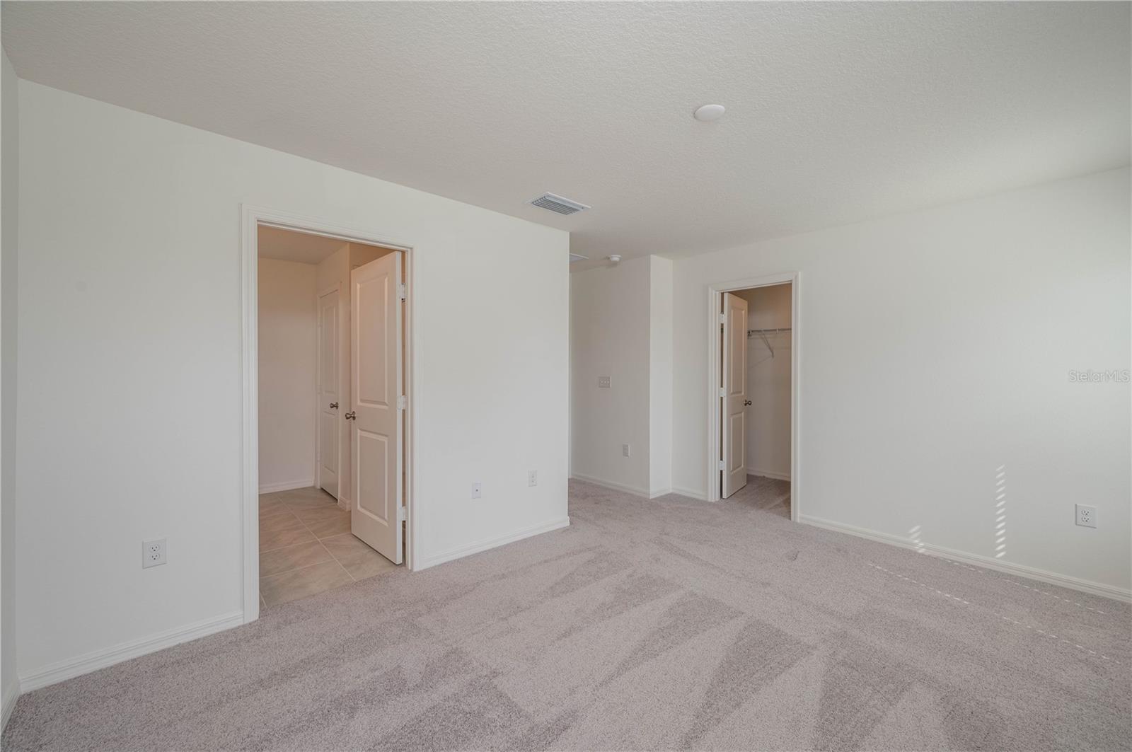 Image 5 of 9 For 622 Meadows Edge Place