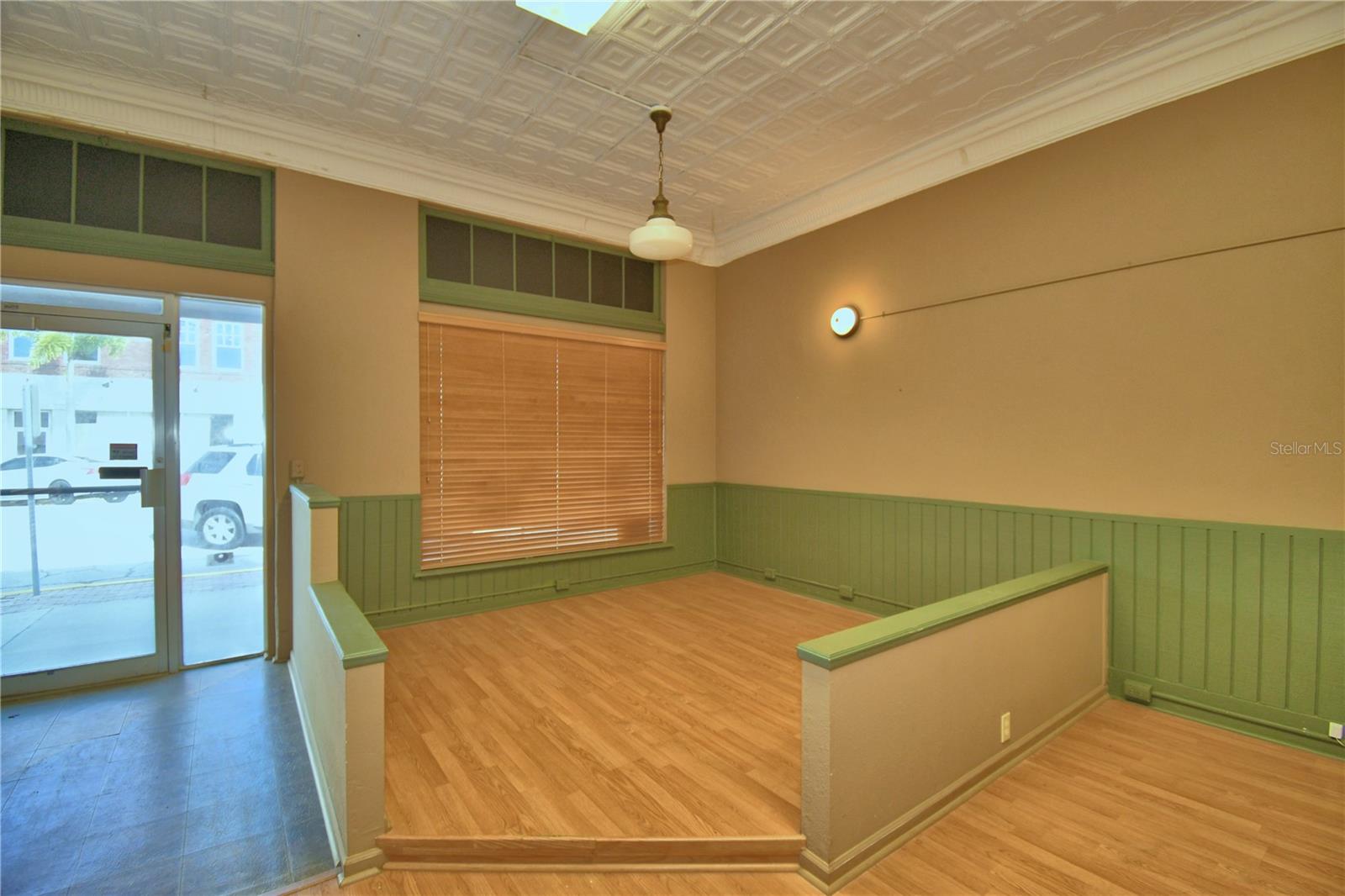 Image 11 of 45 For 22 Wall Street