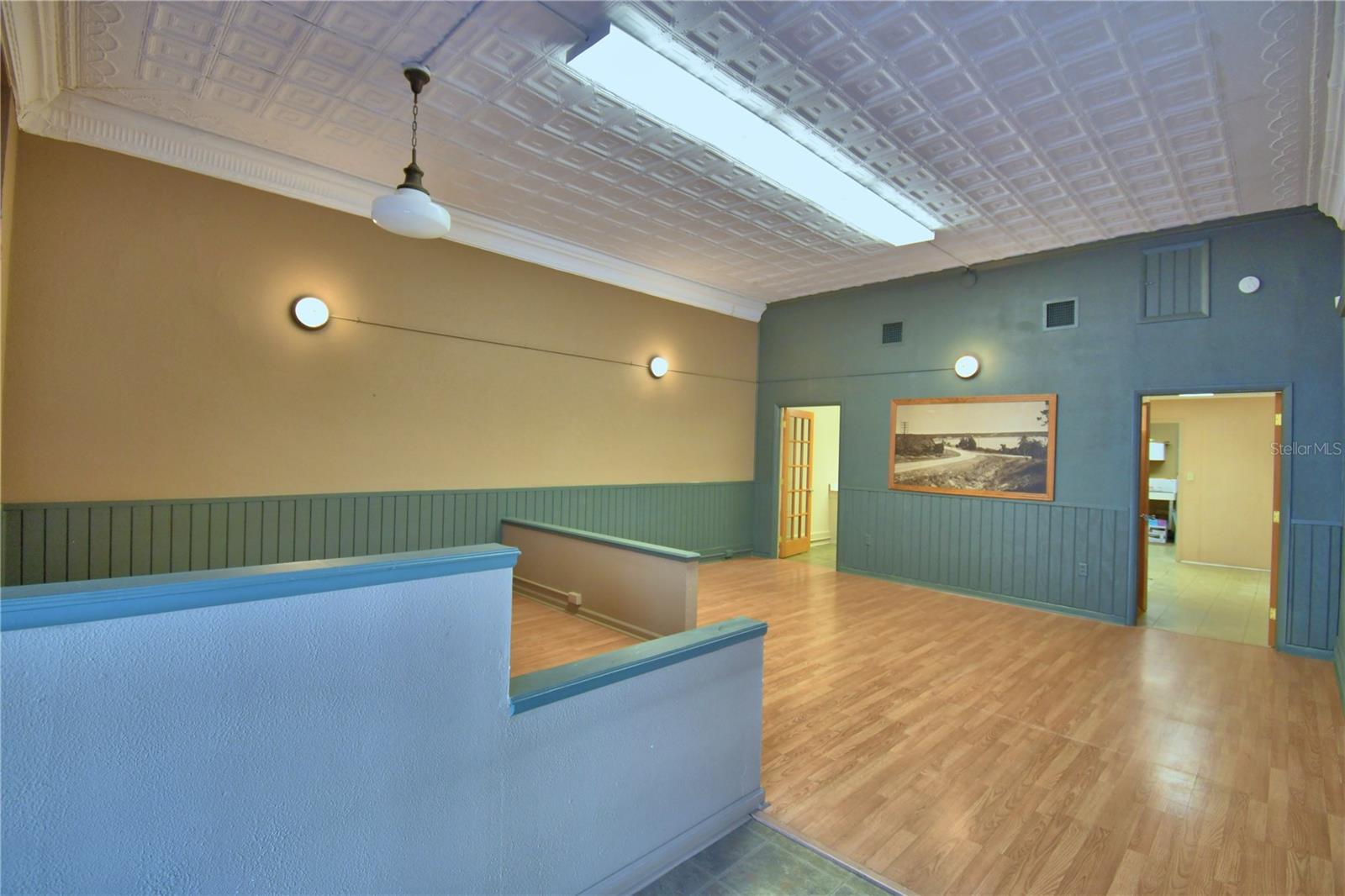 Image 13 of 45 For 22 Wall Street