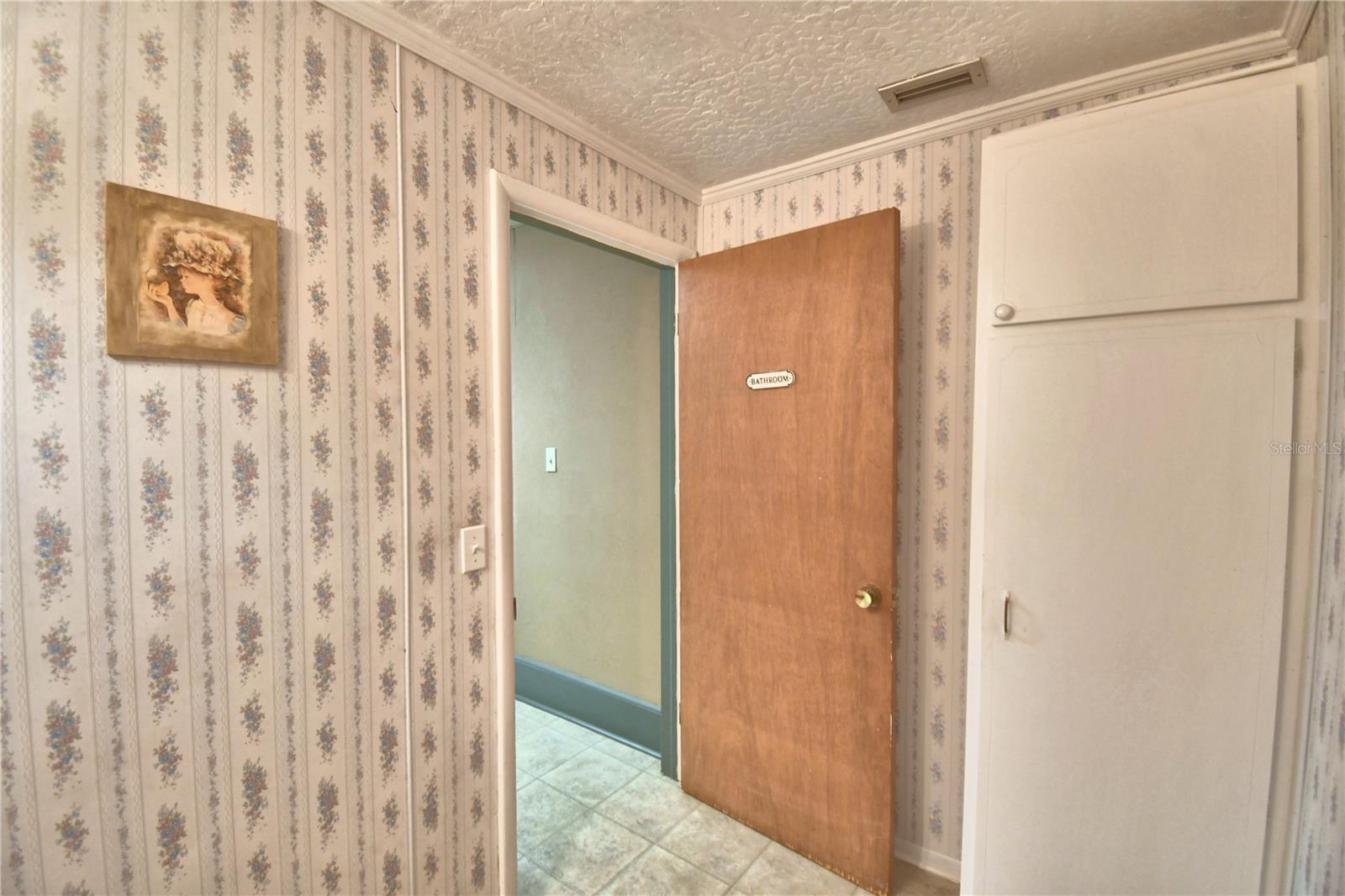 Image 31 of 45 For 22 Wall Street