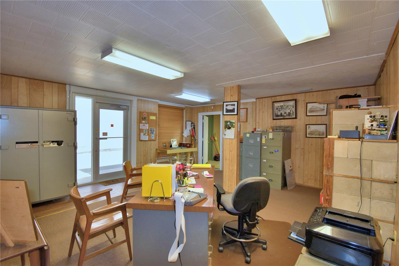 Image 34 of 45 For 22 Wall Street