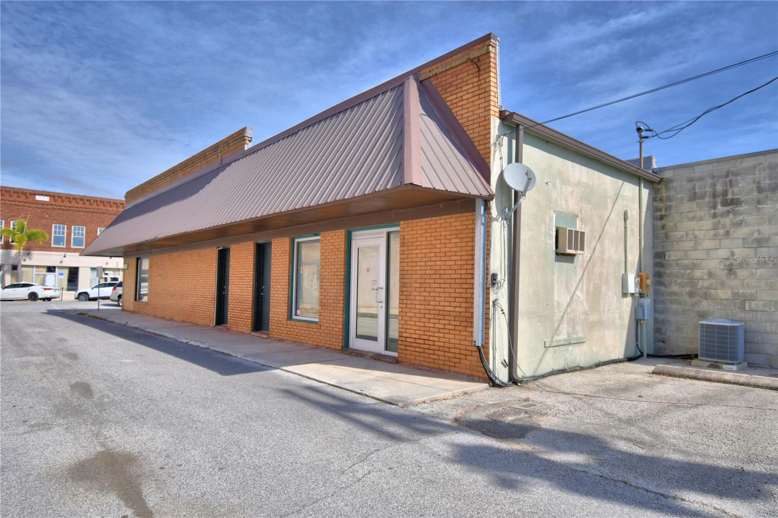 Image 38 of 45 For 22 Wall Street