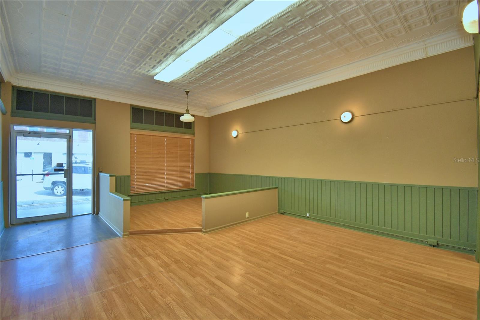 Image 9 of 45 For 22 Wall Street