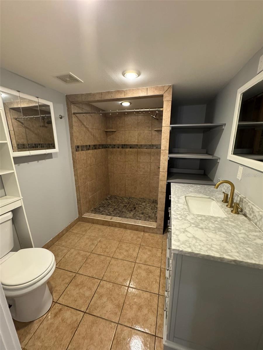 Image 12 of 17 For 201 Brooks Road