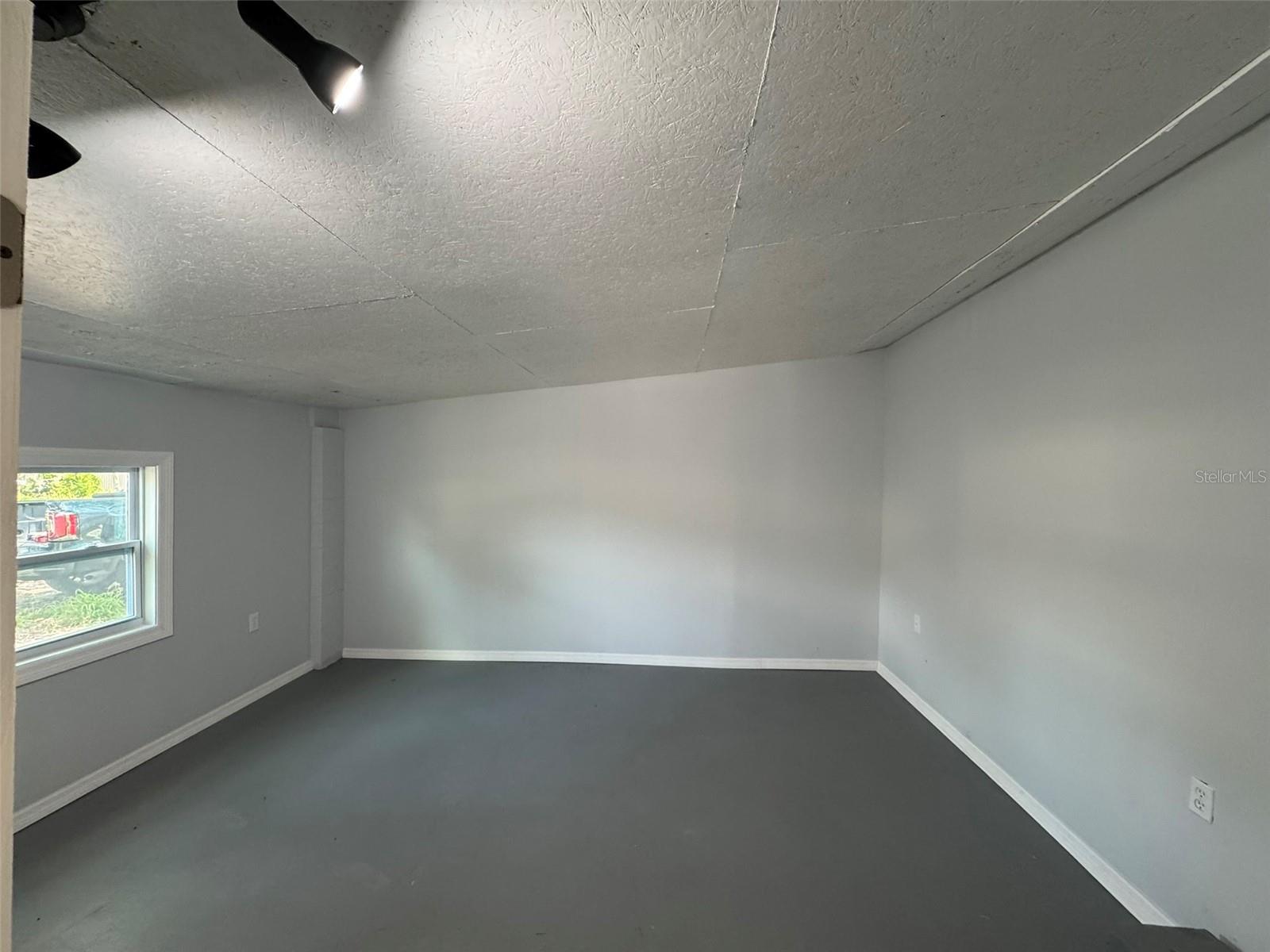 Image 14 of 17 For 201 Brooks Road