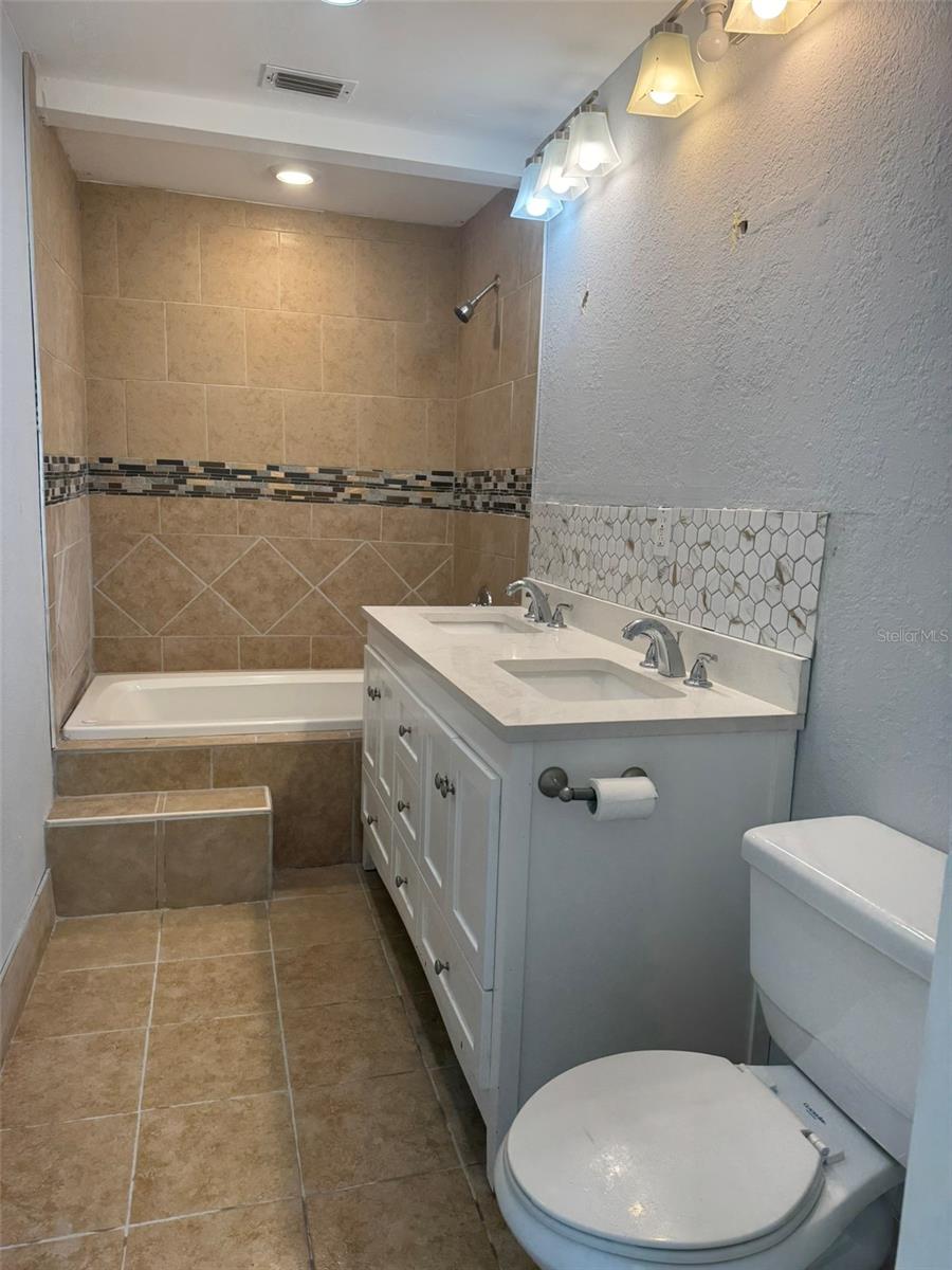 Image 9 of 17 For 201 Brooks Road