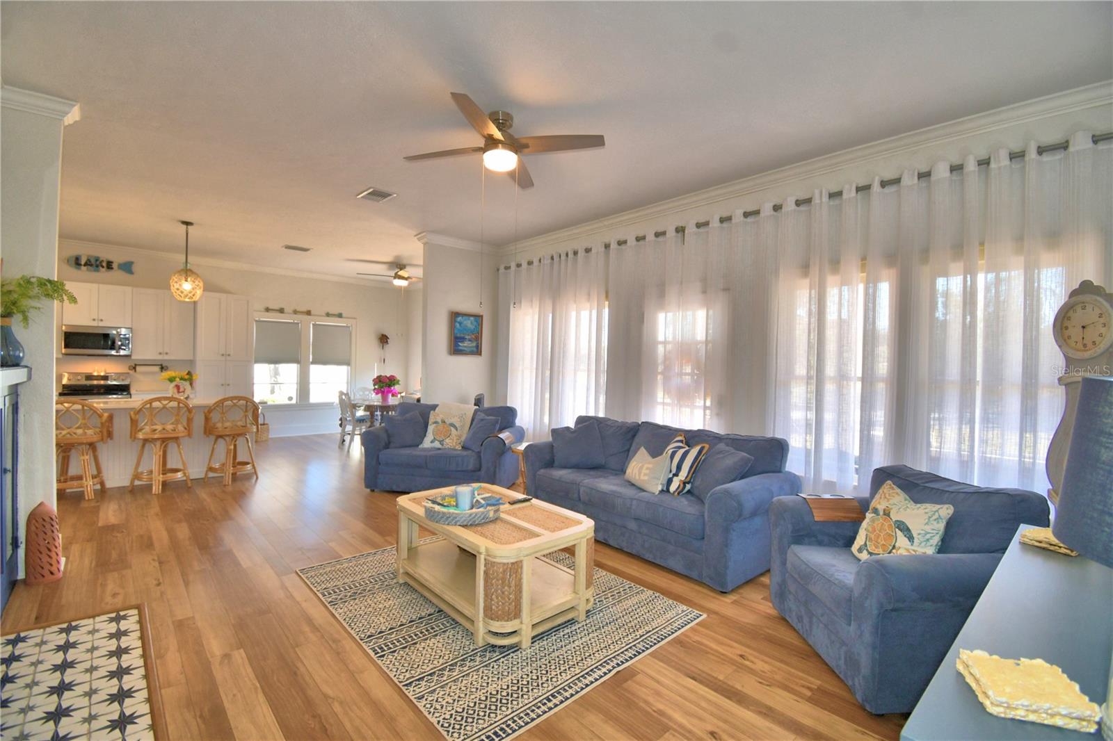 Listing photo id 13 for 1173 Lake Reedy Boulevard