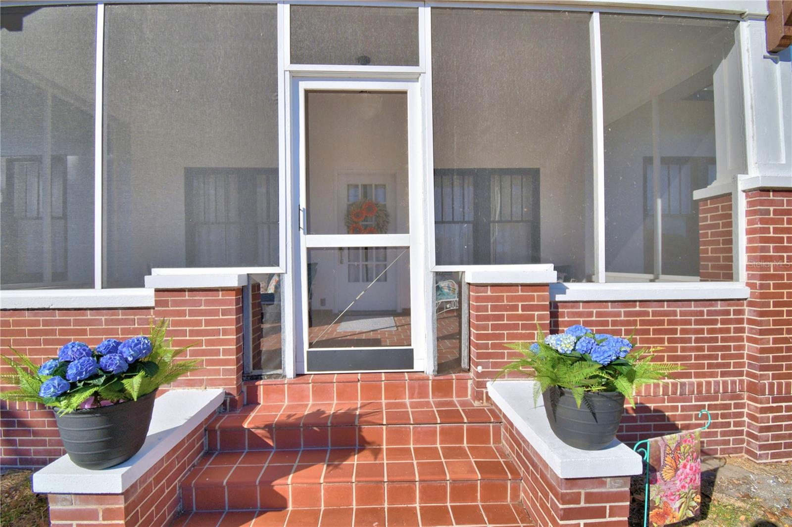 Listing photo id 7 for 1173 Lake Reedy Boulevard