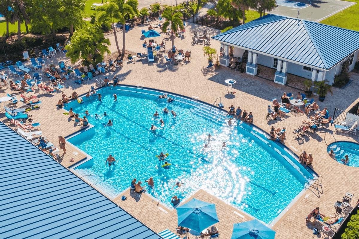 Image 28 of 70 For 532 38th Trace