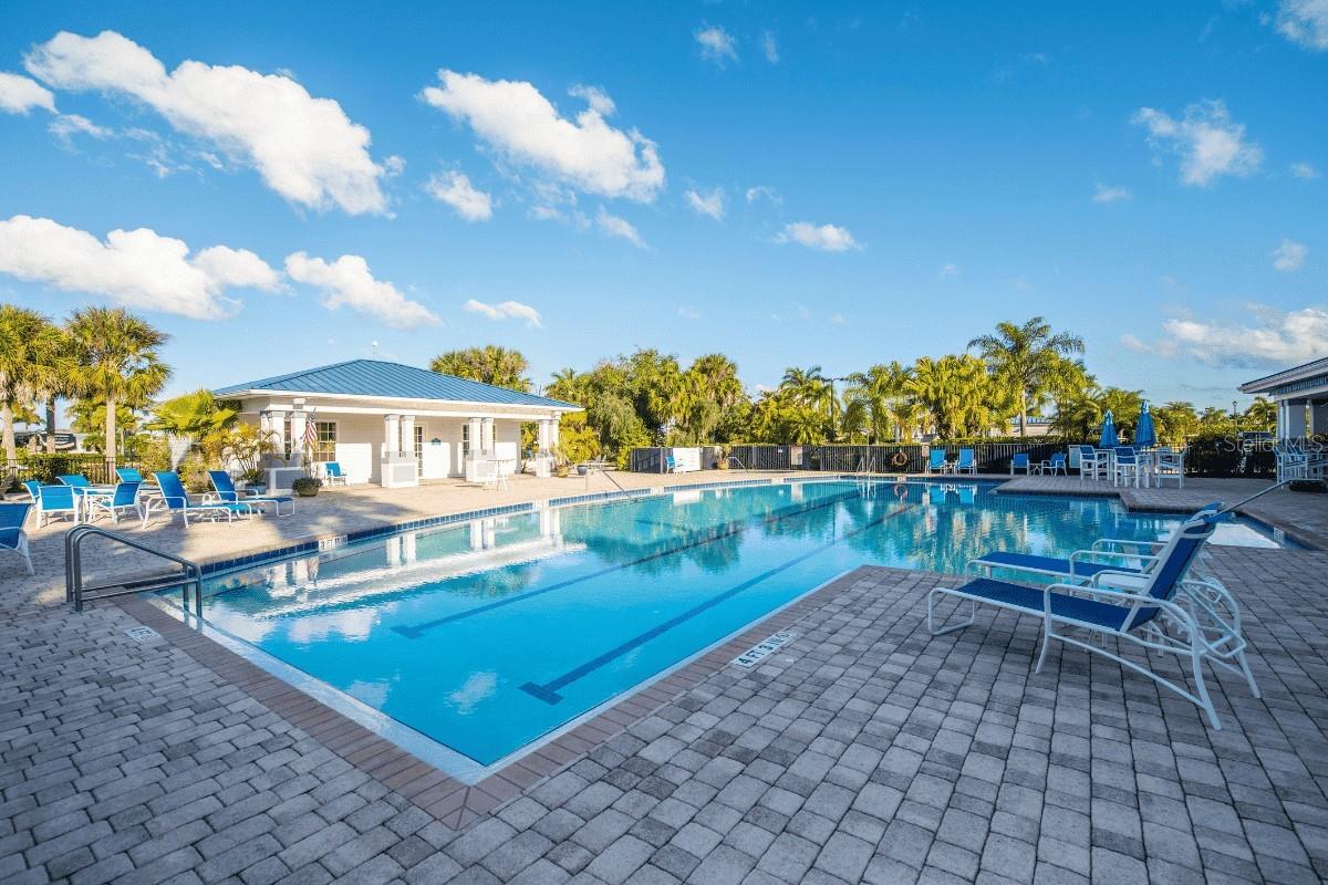 Image 32 of 70 For 532 38th Trace