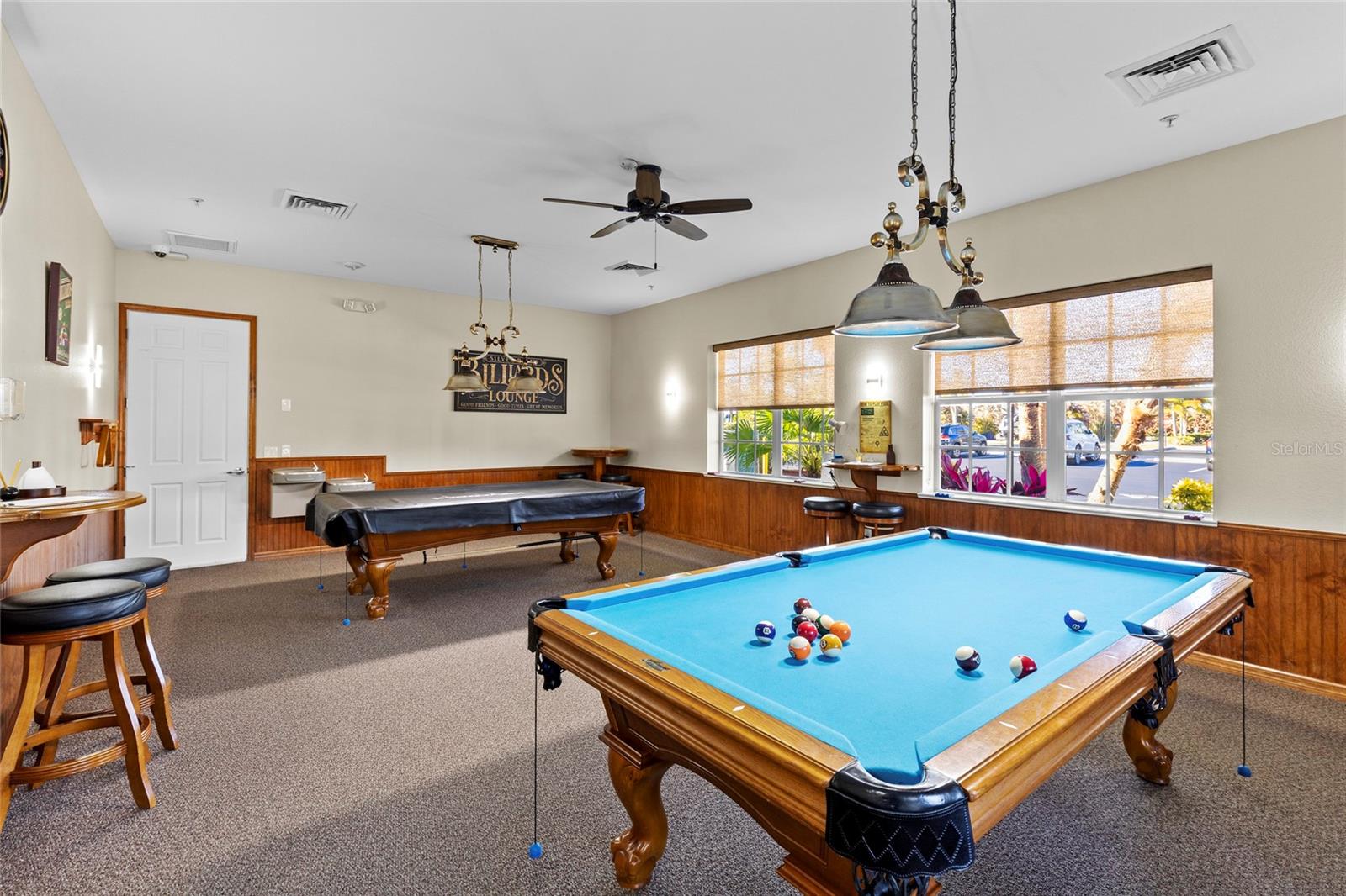 Image 41 of 70 For 532 38th Trace