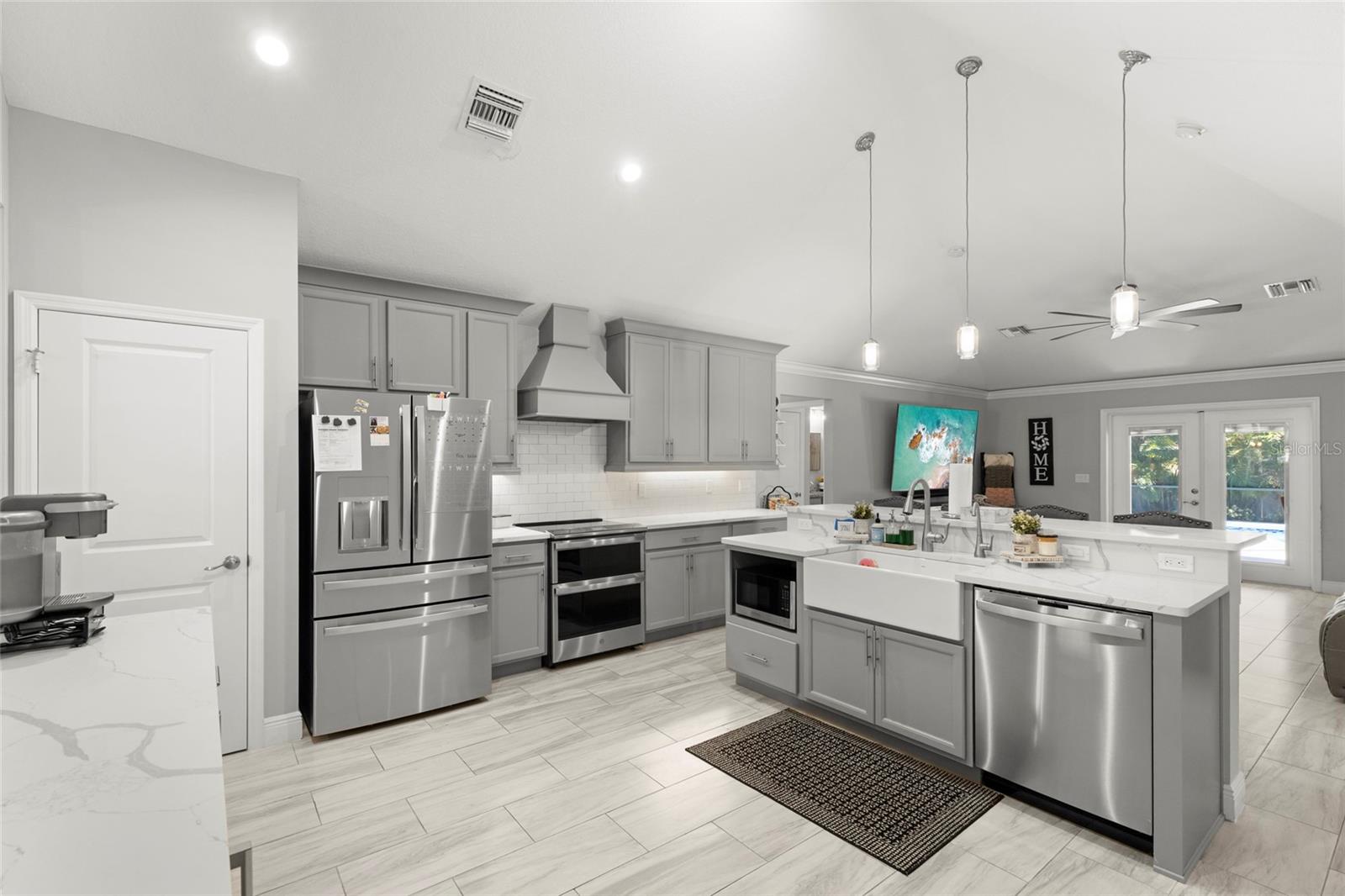 Image 11 of 43 For 3658 Margela Street