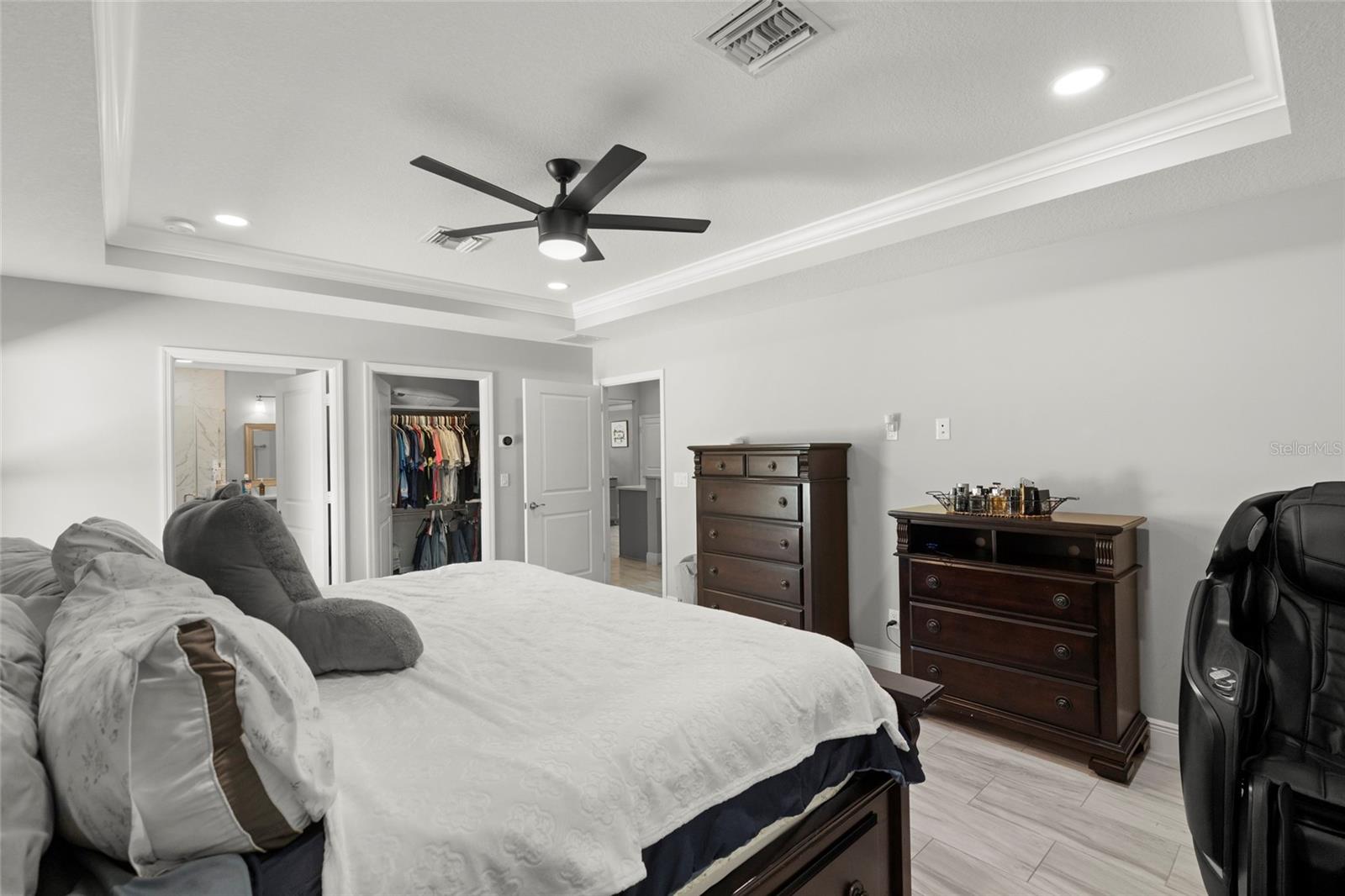 Image 17 of 43 For 3658 Margela Street