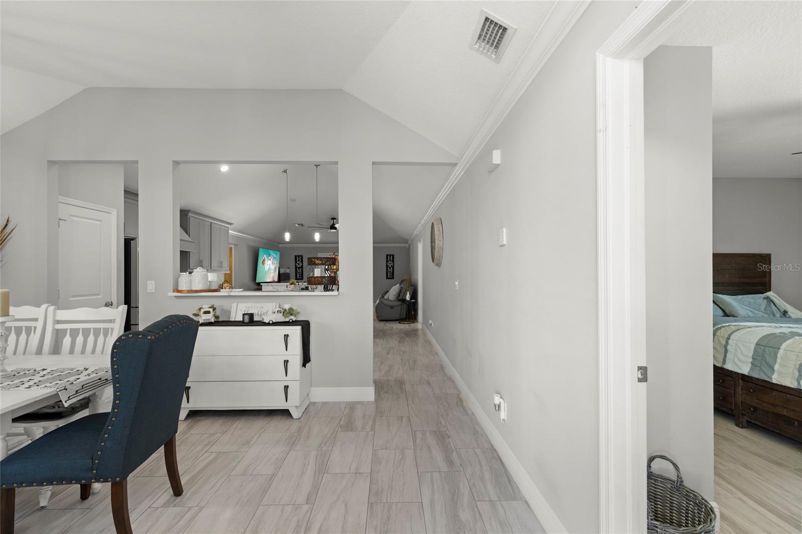 Image 5 of 43 For 3658 Margela Street