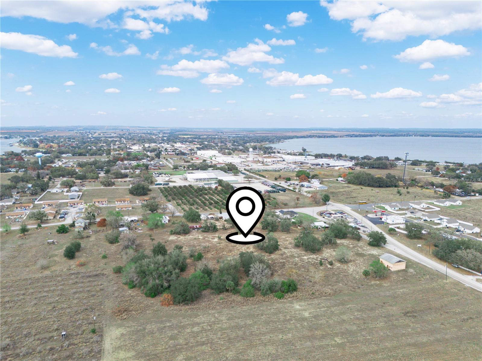 Image 11 of 12 For 9th Street W