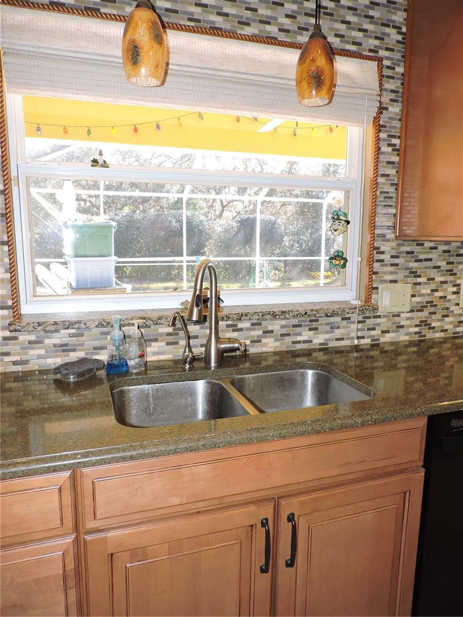 Image 10 of 40 For 1010 Destin Drive