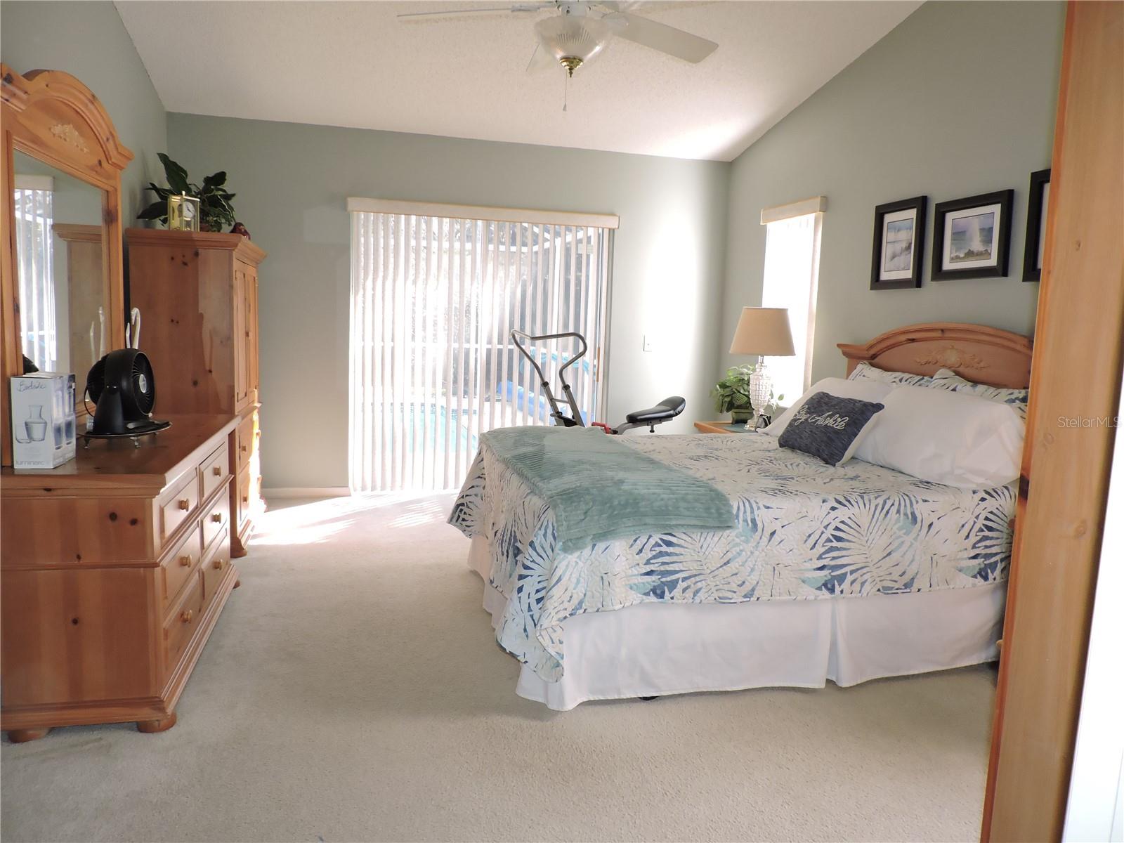 Image 18 of 40 For 1010 Destin Drive