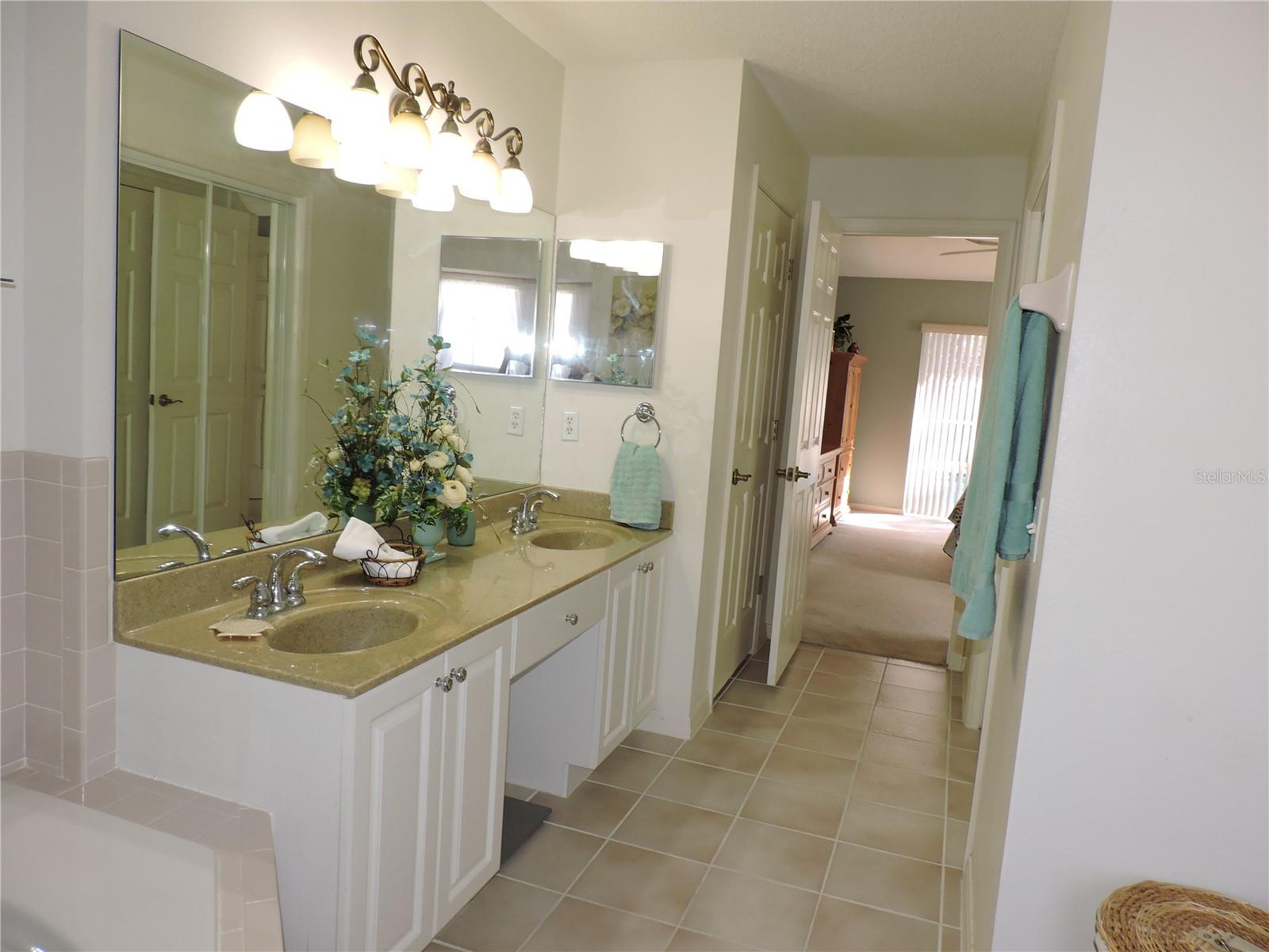 Image 20 of 40 For 1010 Destin Drive