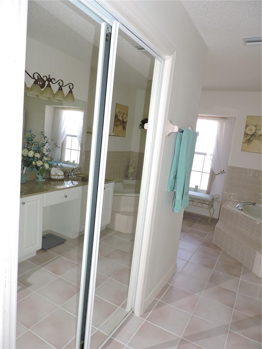 Image 26 of 40 For 1010 Destin Drive