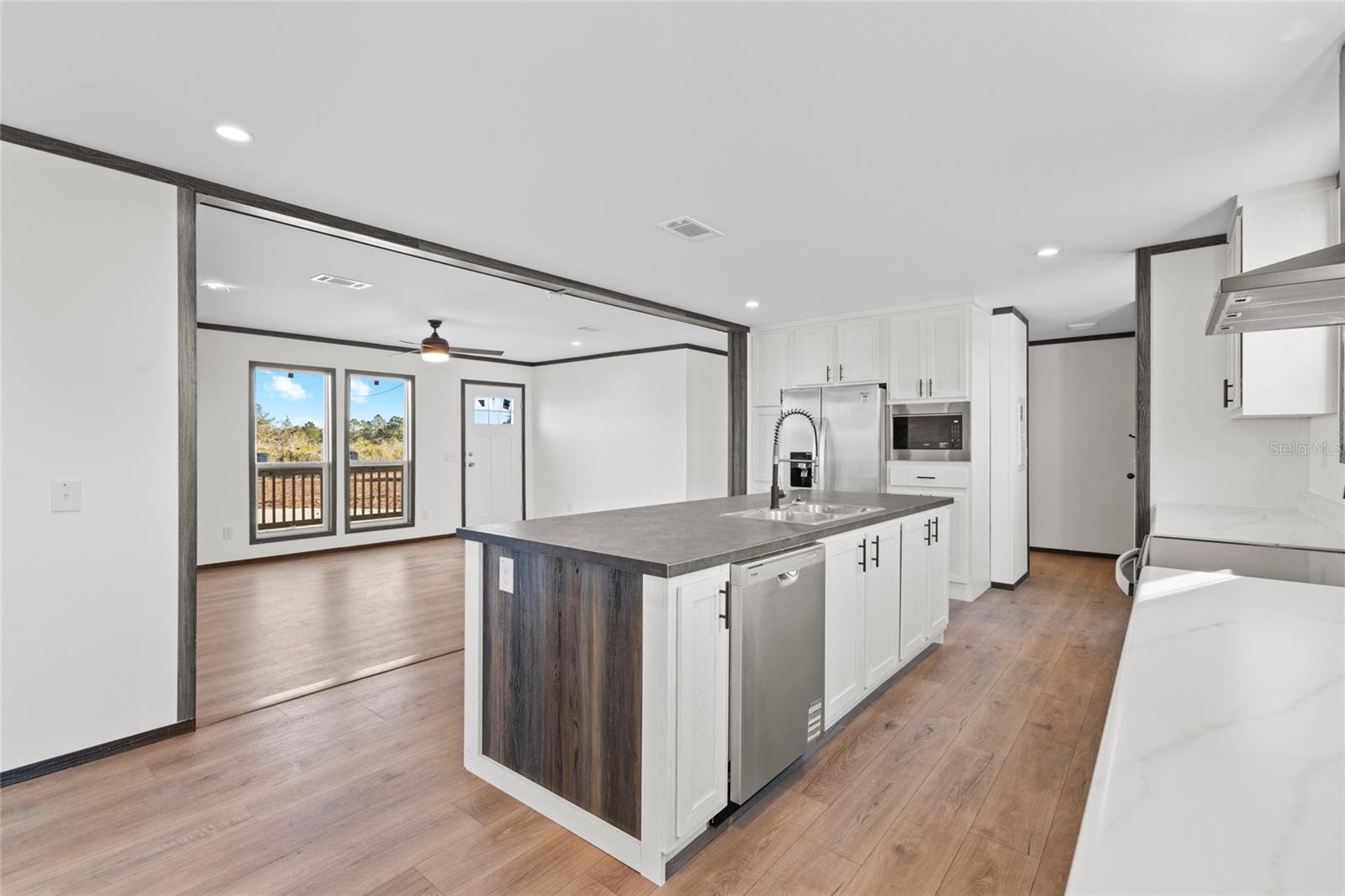 Image 10 of 47 For 21712 274th Street