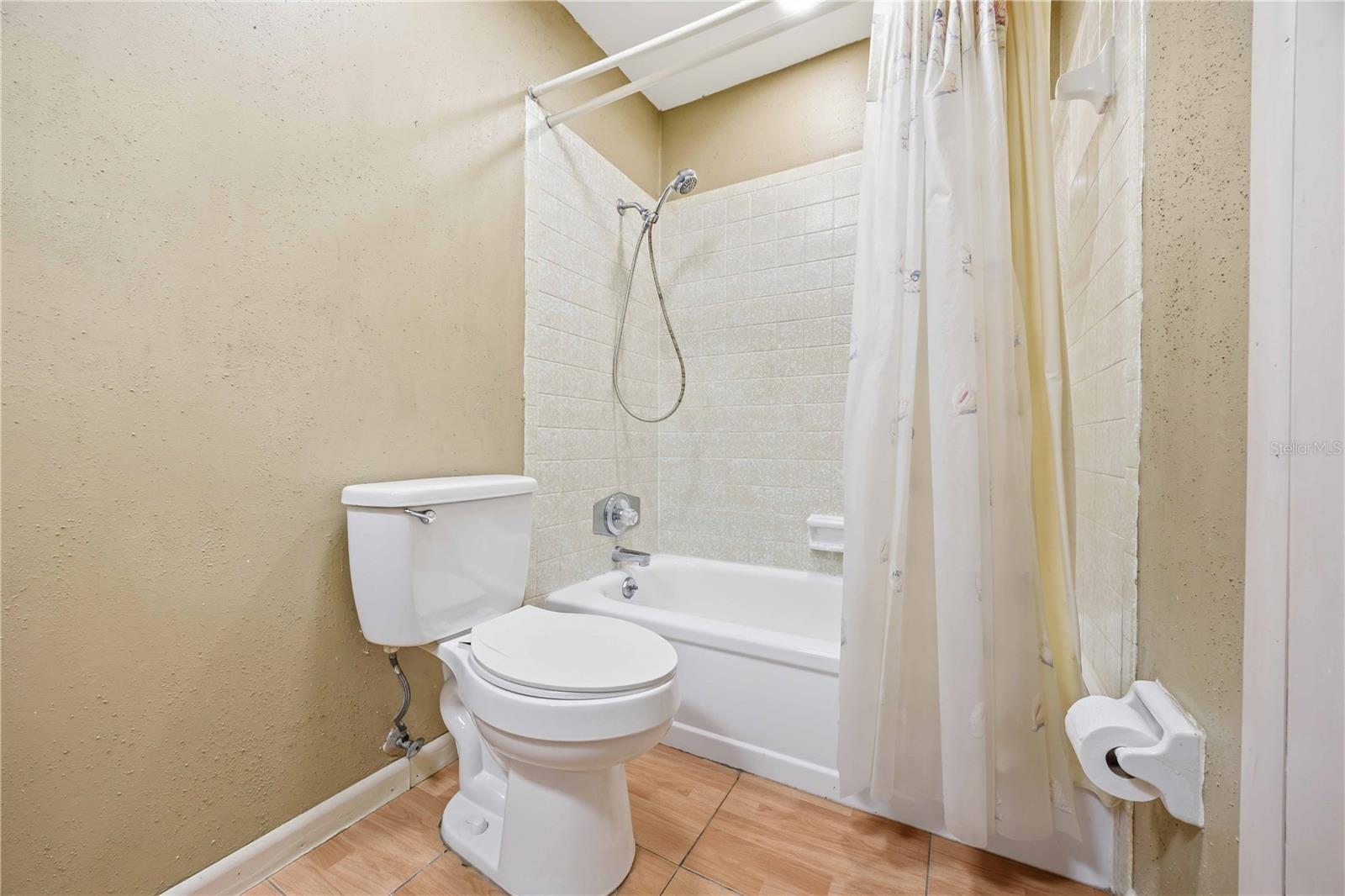 Listing photo id 22 for 1750 Golfview Cutoff Road