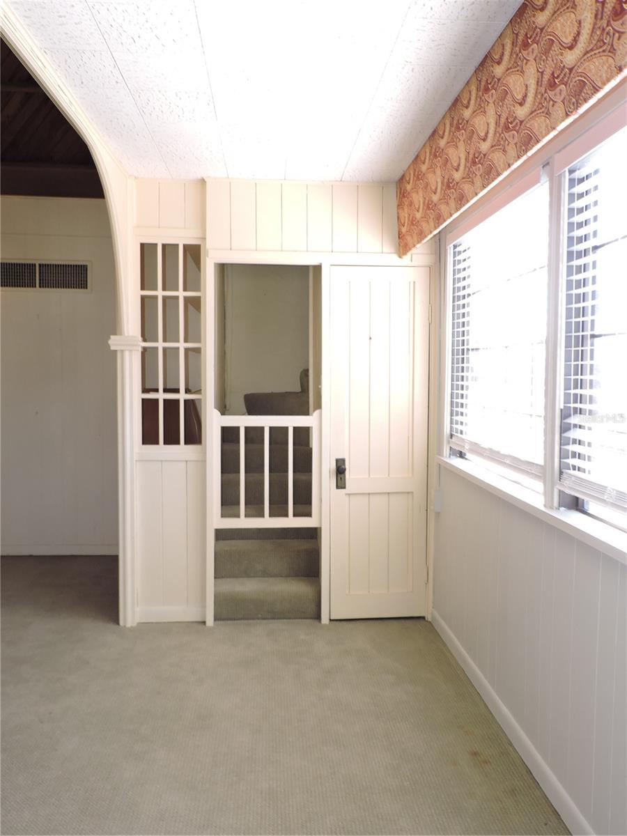 Image 11 of 83 For 322 Scenic Highway N