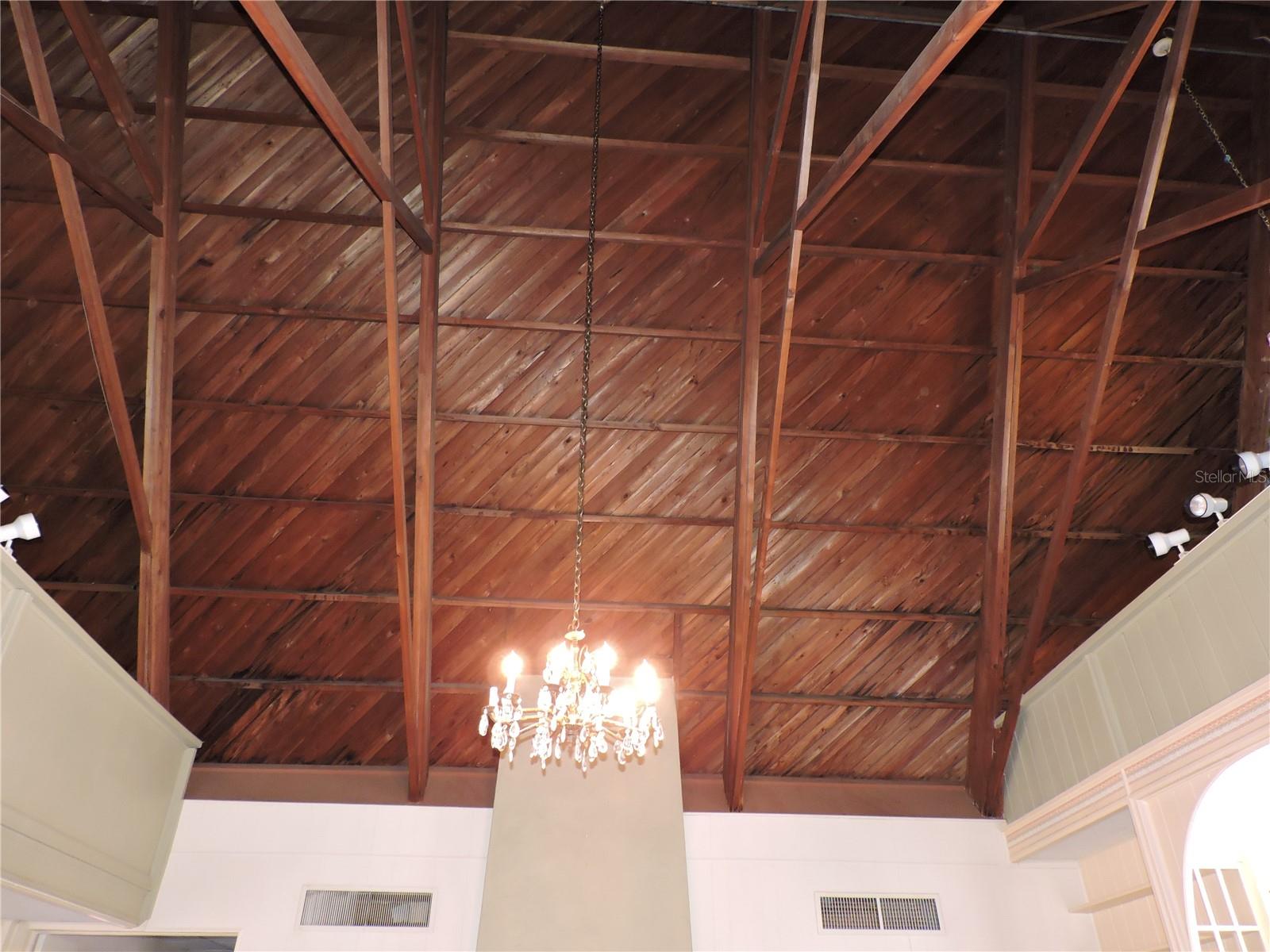 Image 14 of 83 For 322 Scenic Highway N