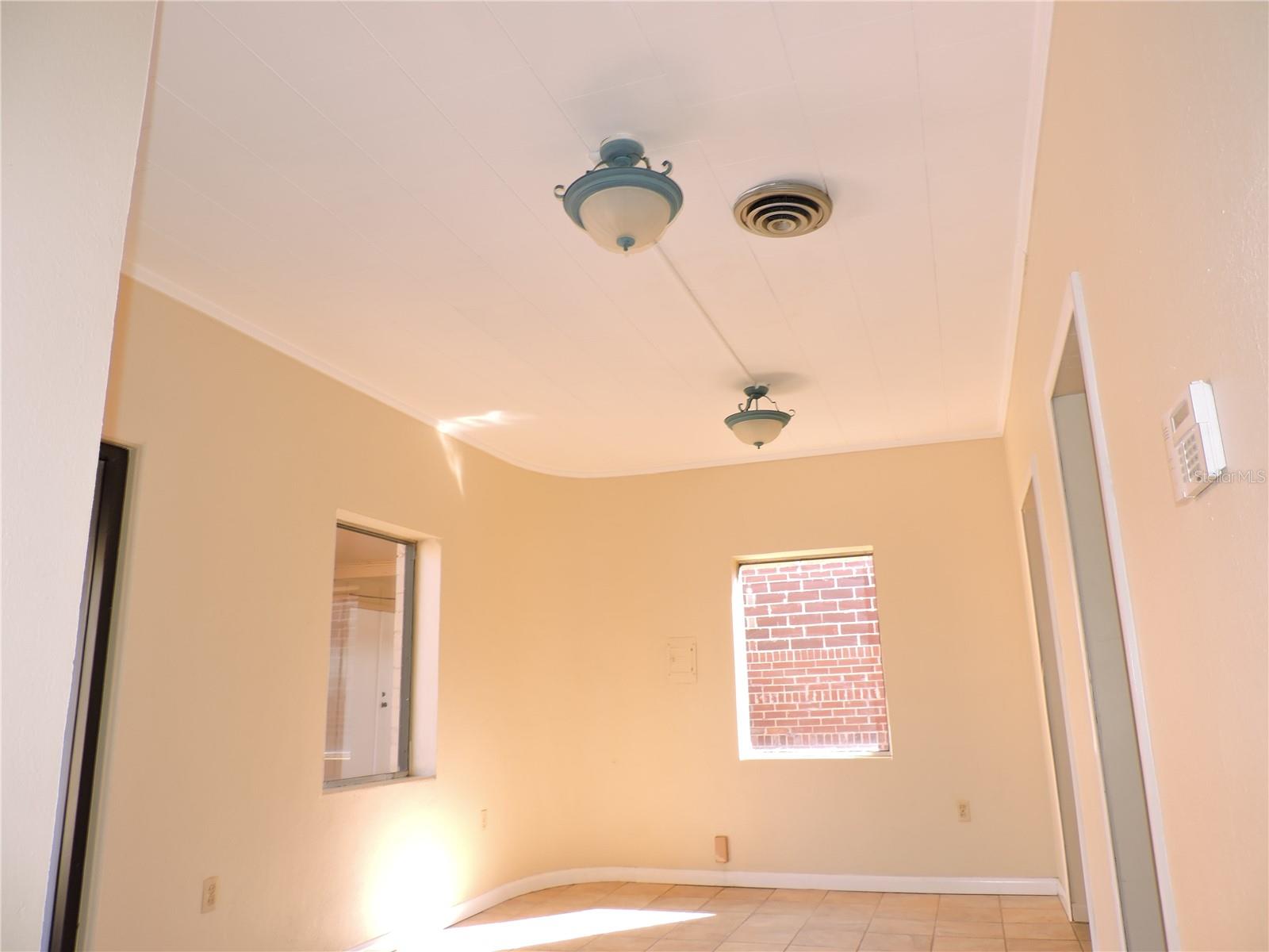 Image 22 of 83 For 322 Scenic Highway N