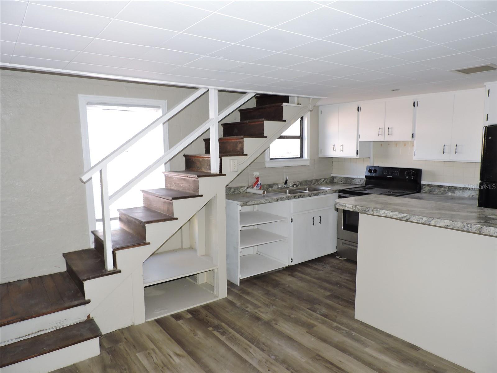 Image 42 of 83 For 322 Scenic Highway N