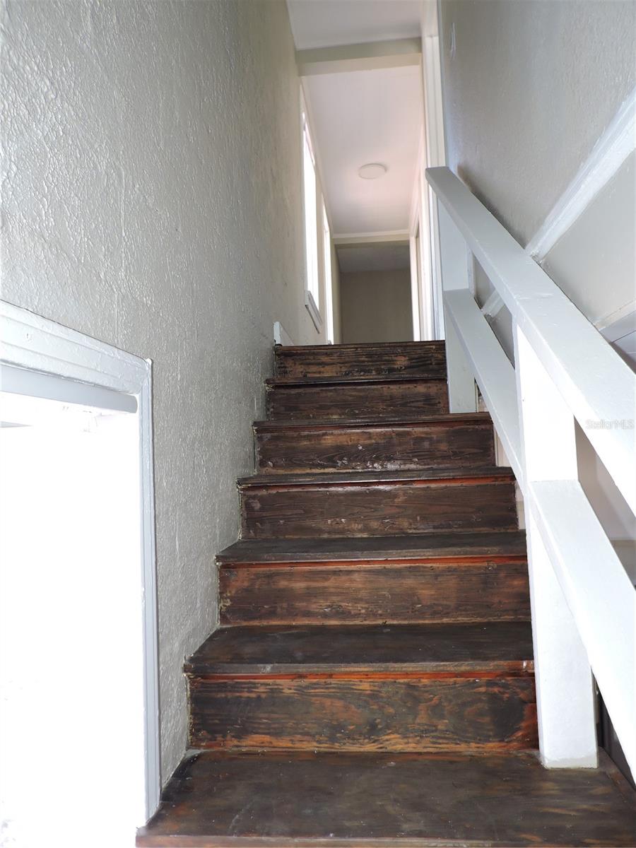 Image 45 of 83 For 322 Scenic Highway N