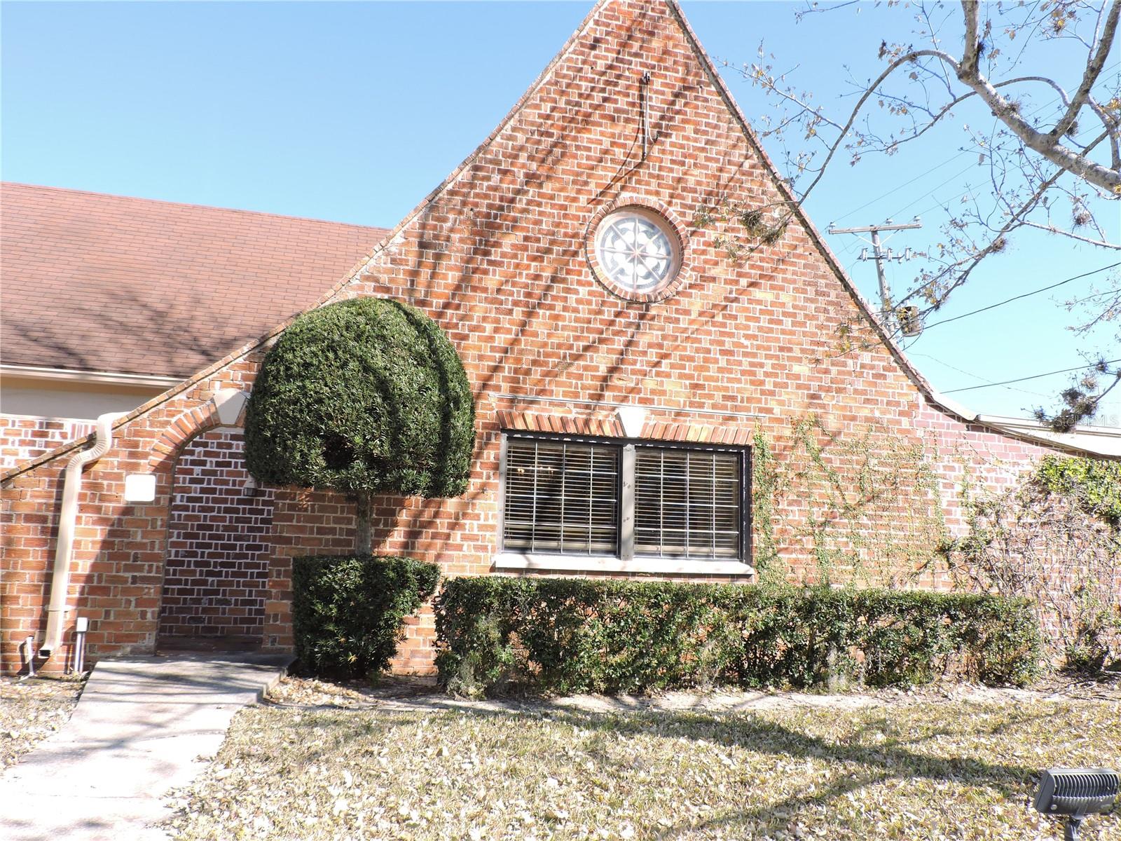 Image 5 of 83 For 322 Scenic Highway N