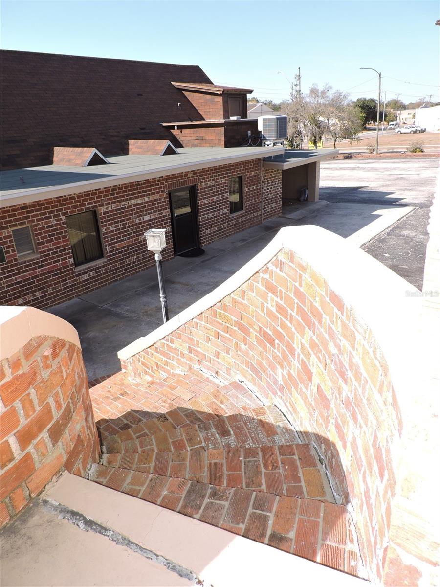 Image 56 of 83 For 322 Scenic Highway N