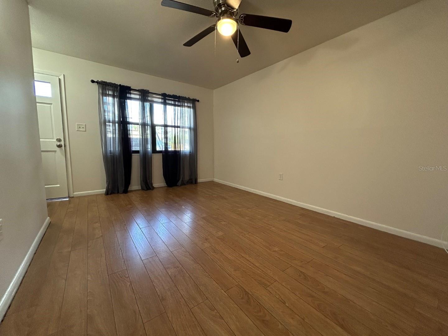 Image 4 of 6 For 710 Avenue C Sw 5a