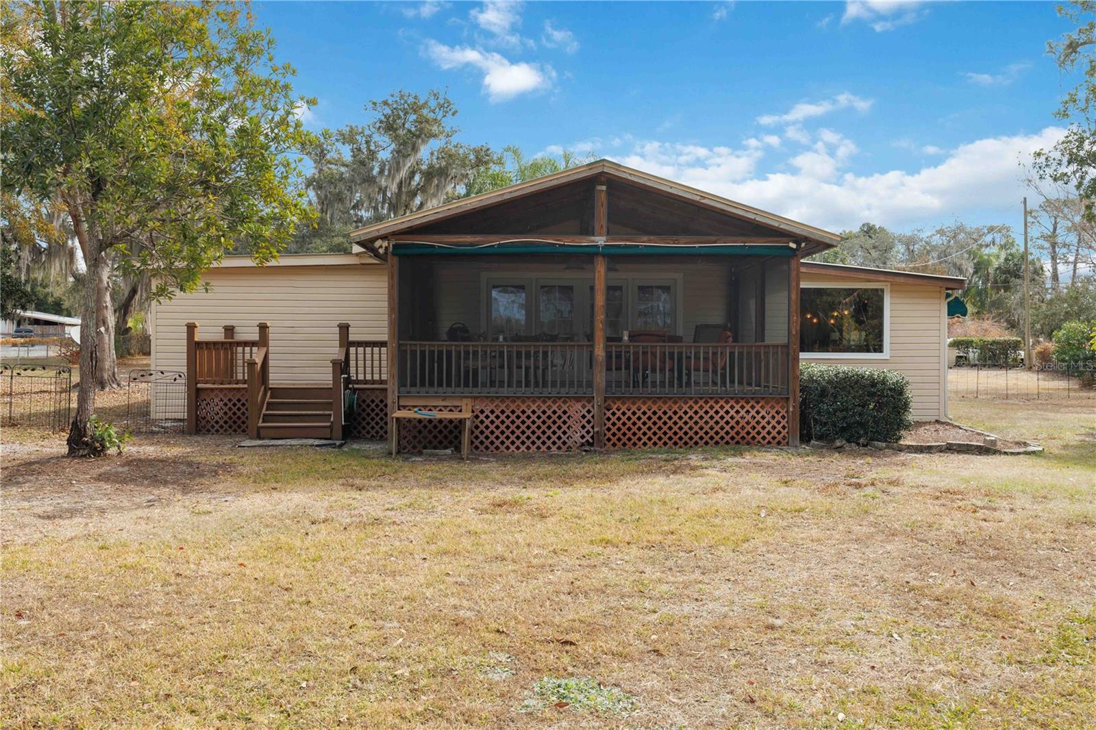 Image 25 of 33 For 162 Hillside Drive