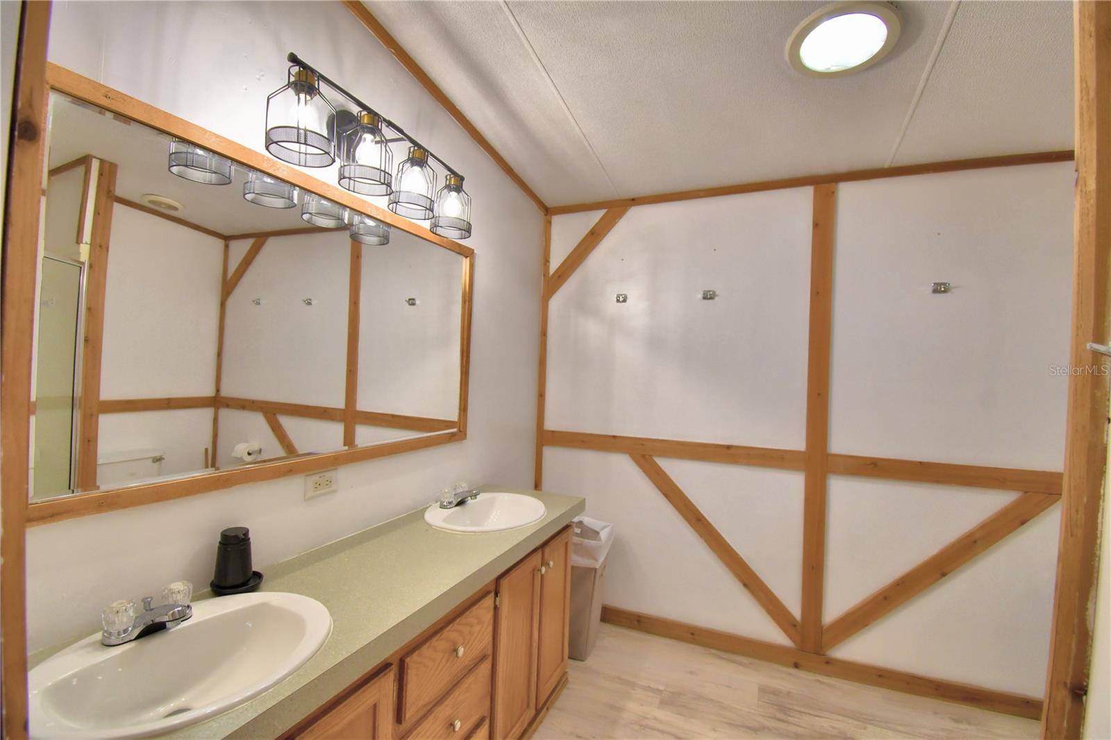 Image 47 of 67 For 5660 Highway 630