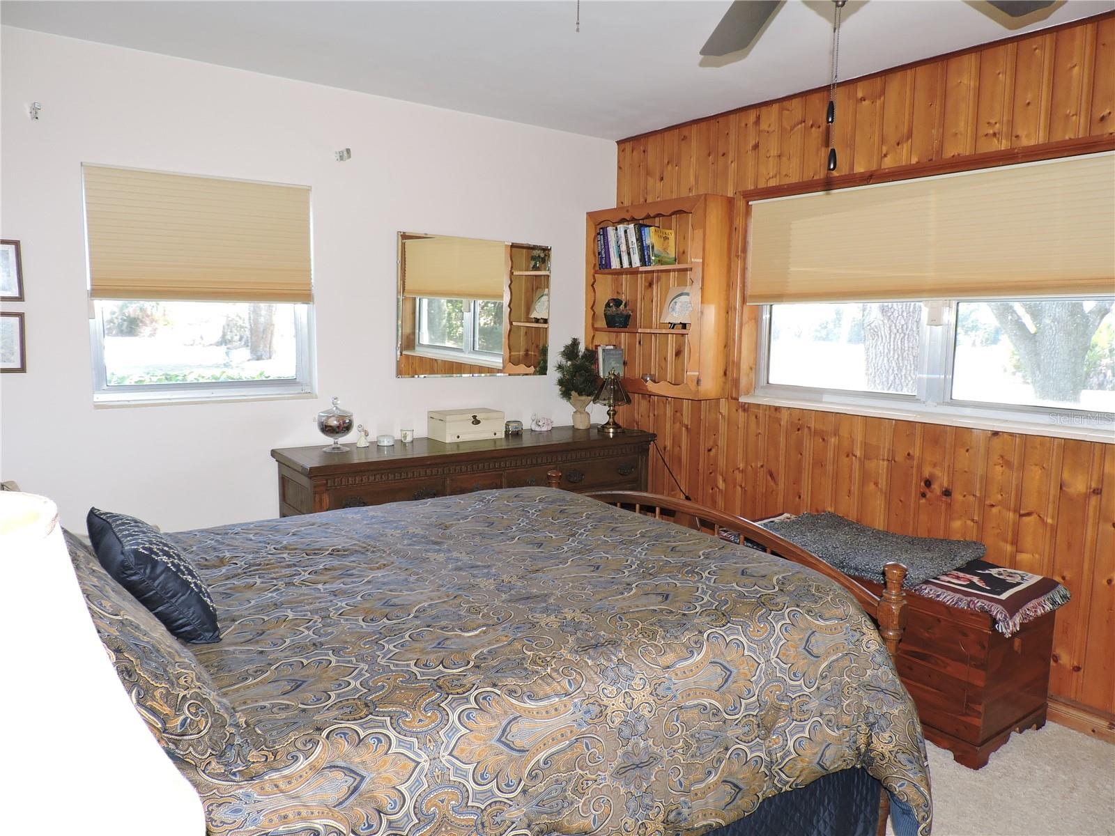 Image 30 of 51 For 1413 Highland Park Drive N