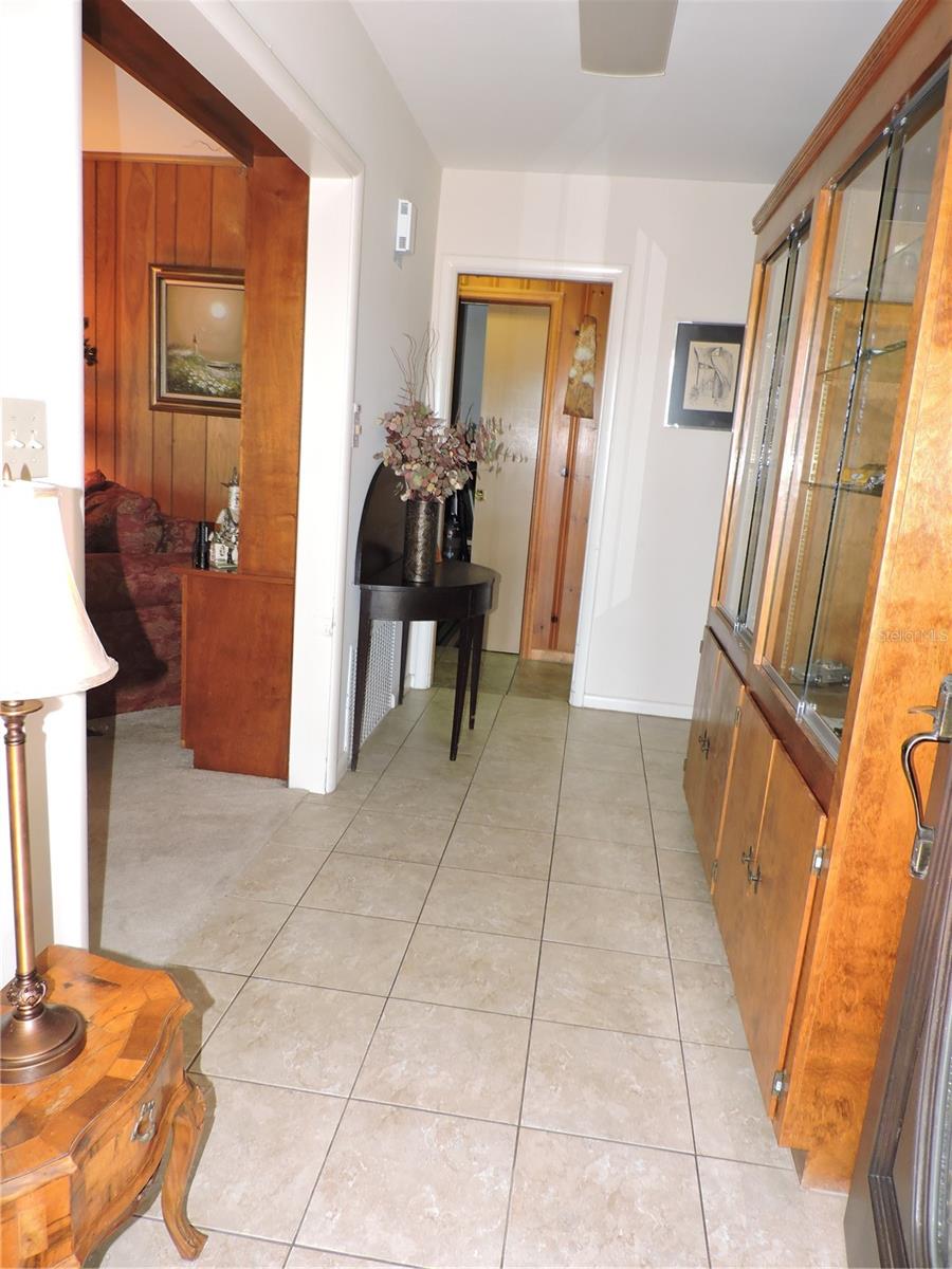 Image 7 of 51 For 1413 Highland Park Drive N