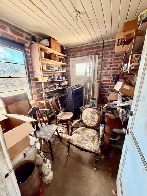 Image 37 of 44 For 811 State Road 60 E