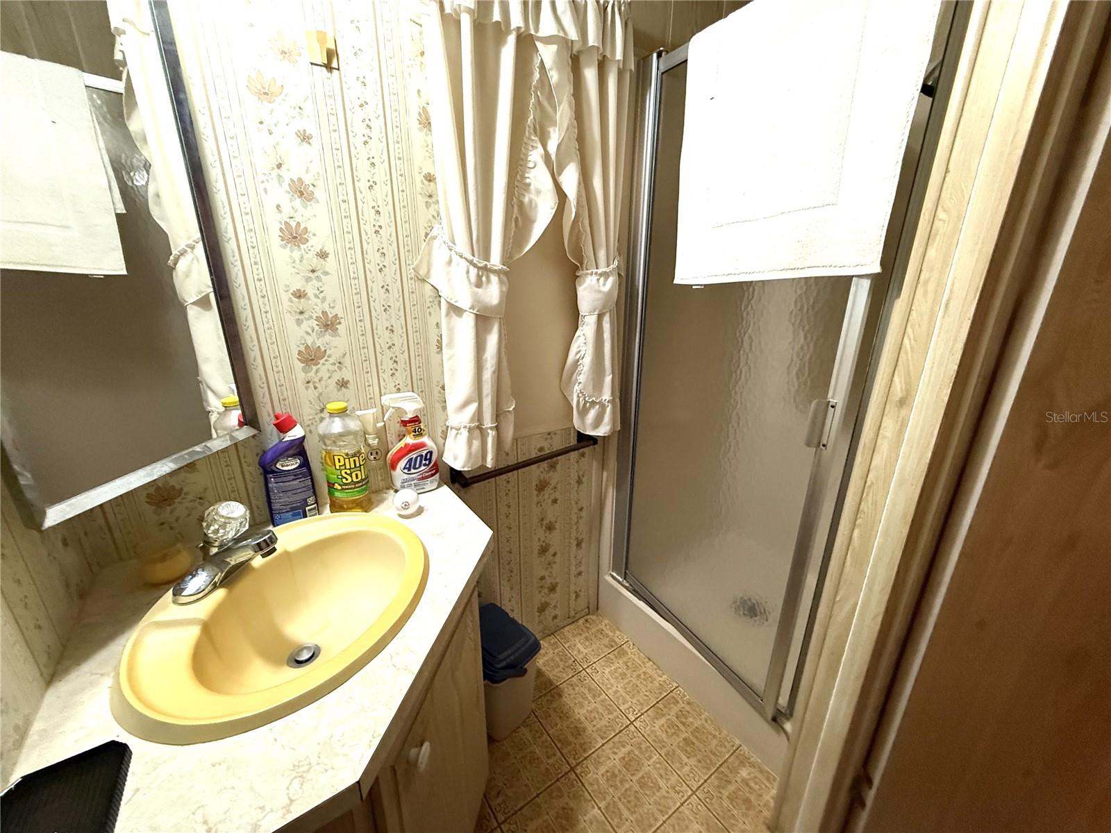 Image 7 of 12 For 9150 Lake Point Boulevard