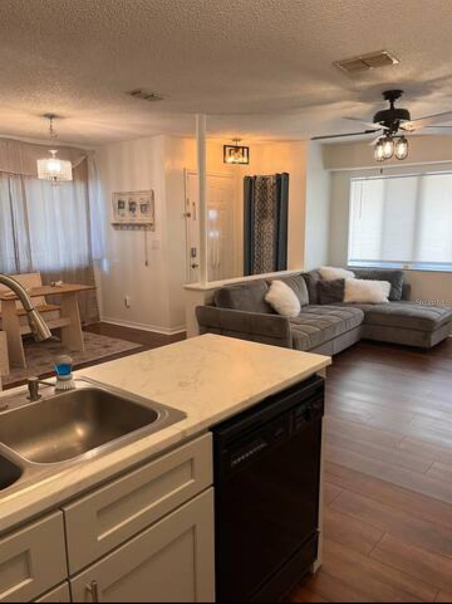 Image 16 of 39 For 8304 Waterview Way 8304