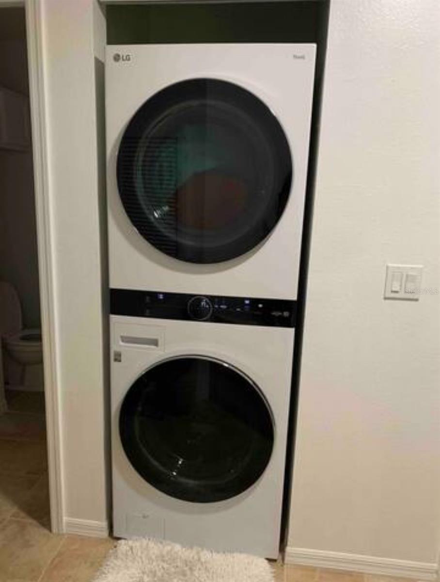 Image 31 of 39 For 8304 Waterview Way 8304