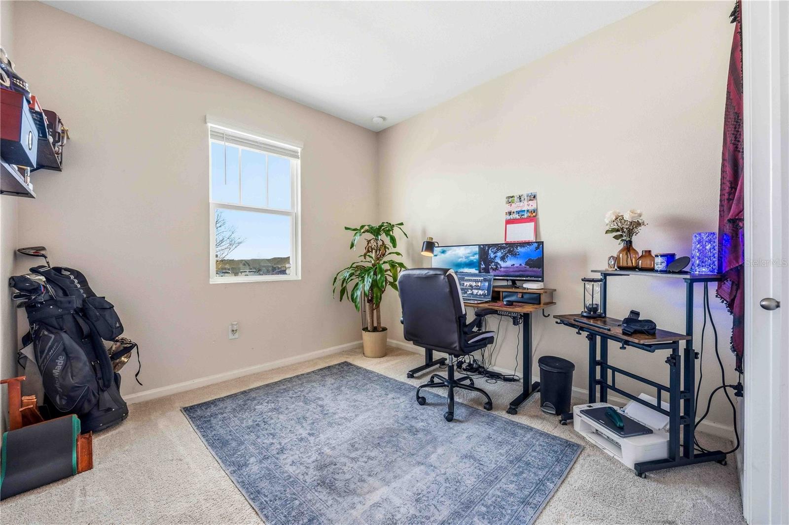 Image 17 of 26 For 702 Benz Street