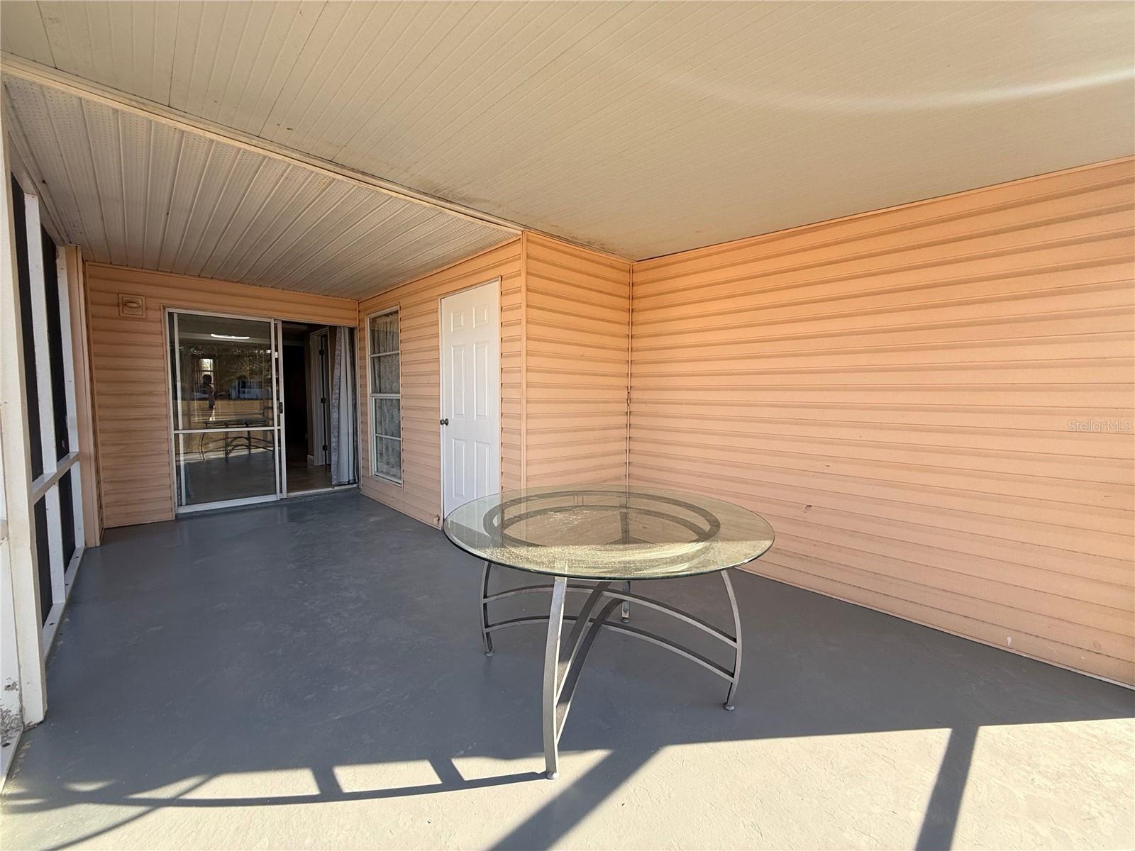 Image 20 of 20 For 1605 Club Circle 1605