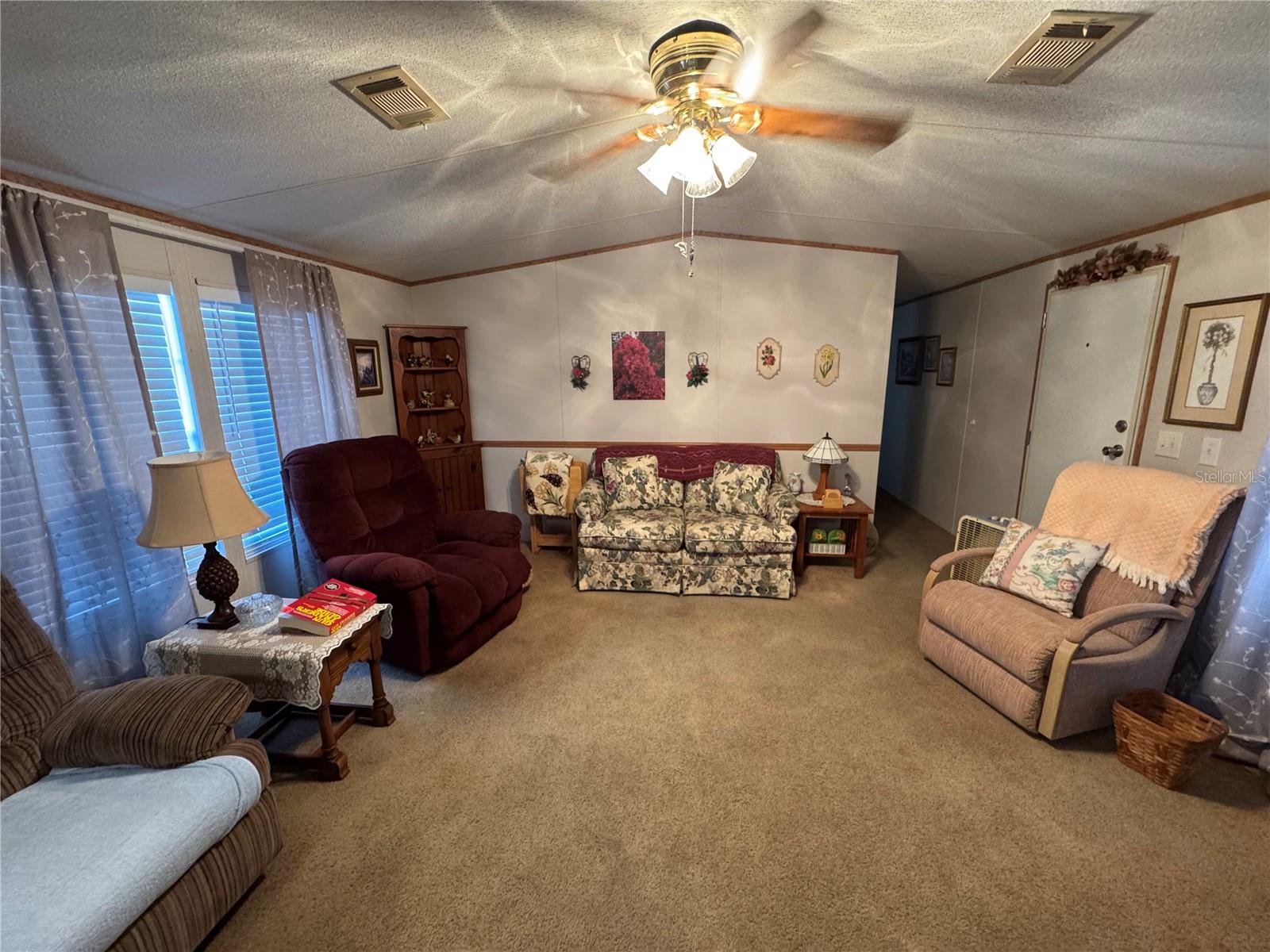 Image 13 of 19 For 320 8th Street